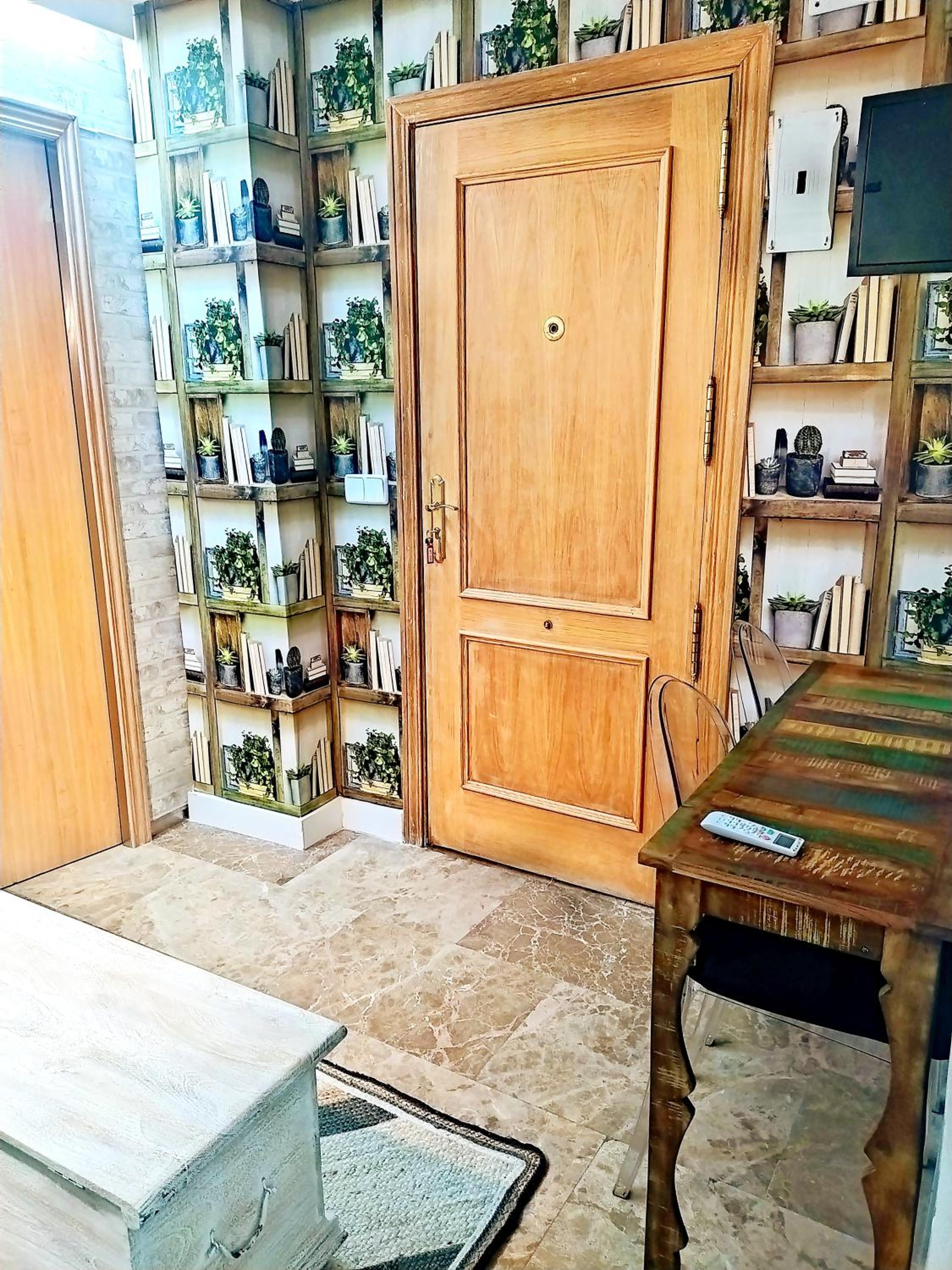 One-Bedroom Apartment - Photo 11