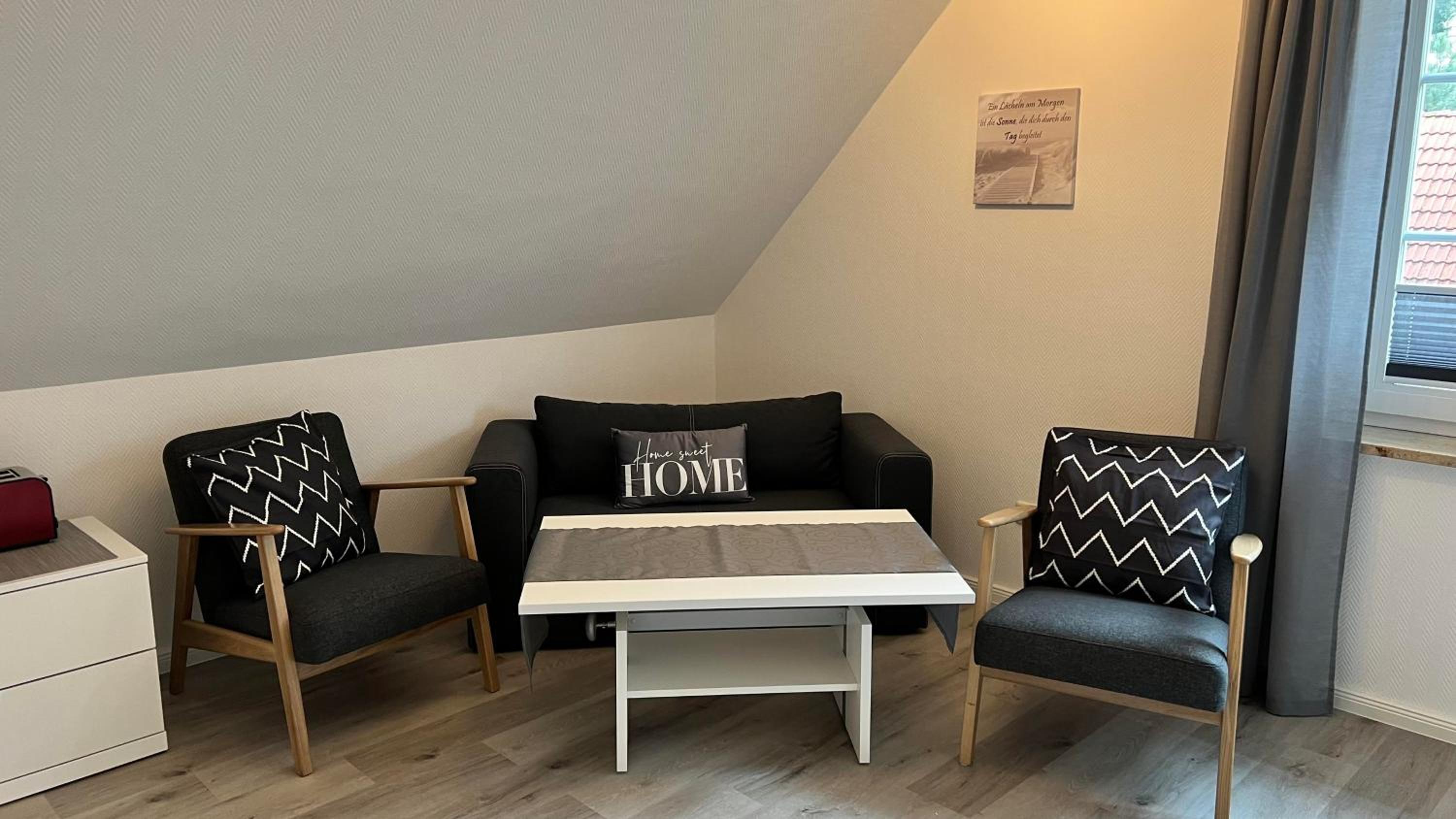 Apartment photo 3