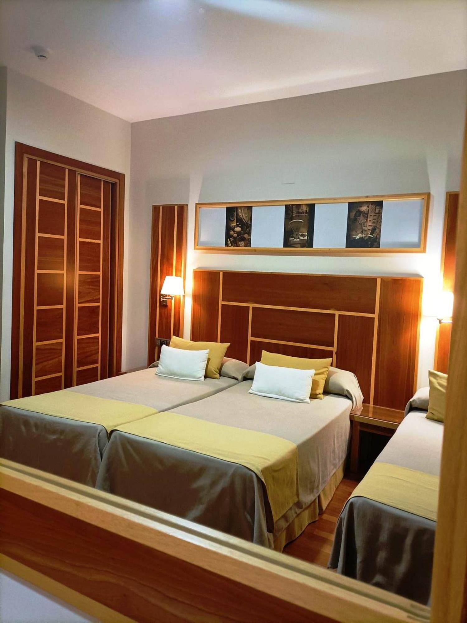 Triple Room - Photo 7