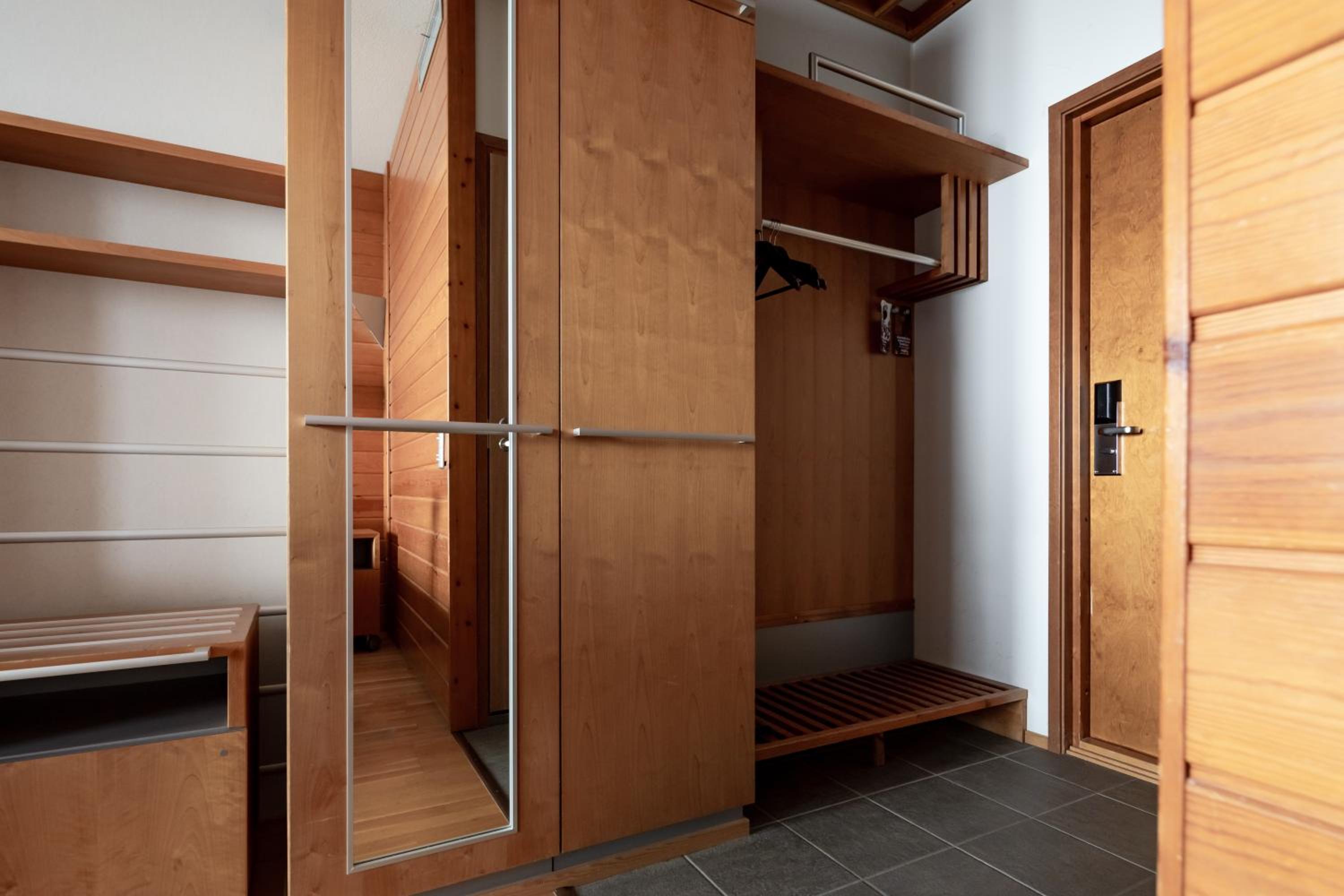 Standard Twin Room with Spa and Gym Access  - Photo 5