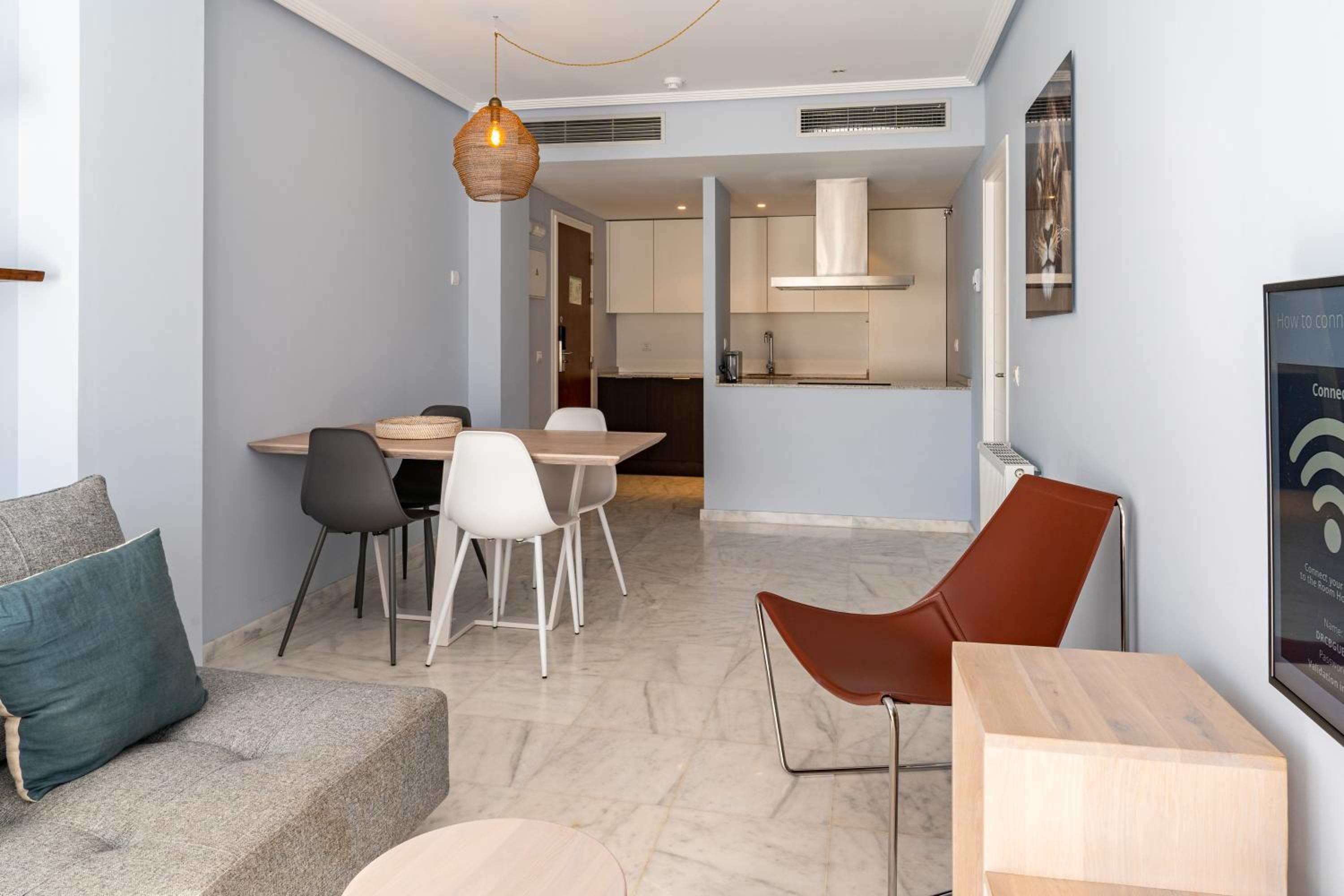 Apartamento con terraza y vistas Apartamento con terraza y vistas