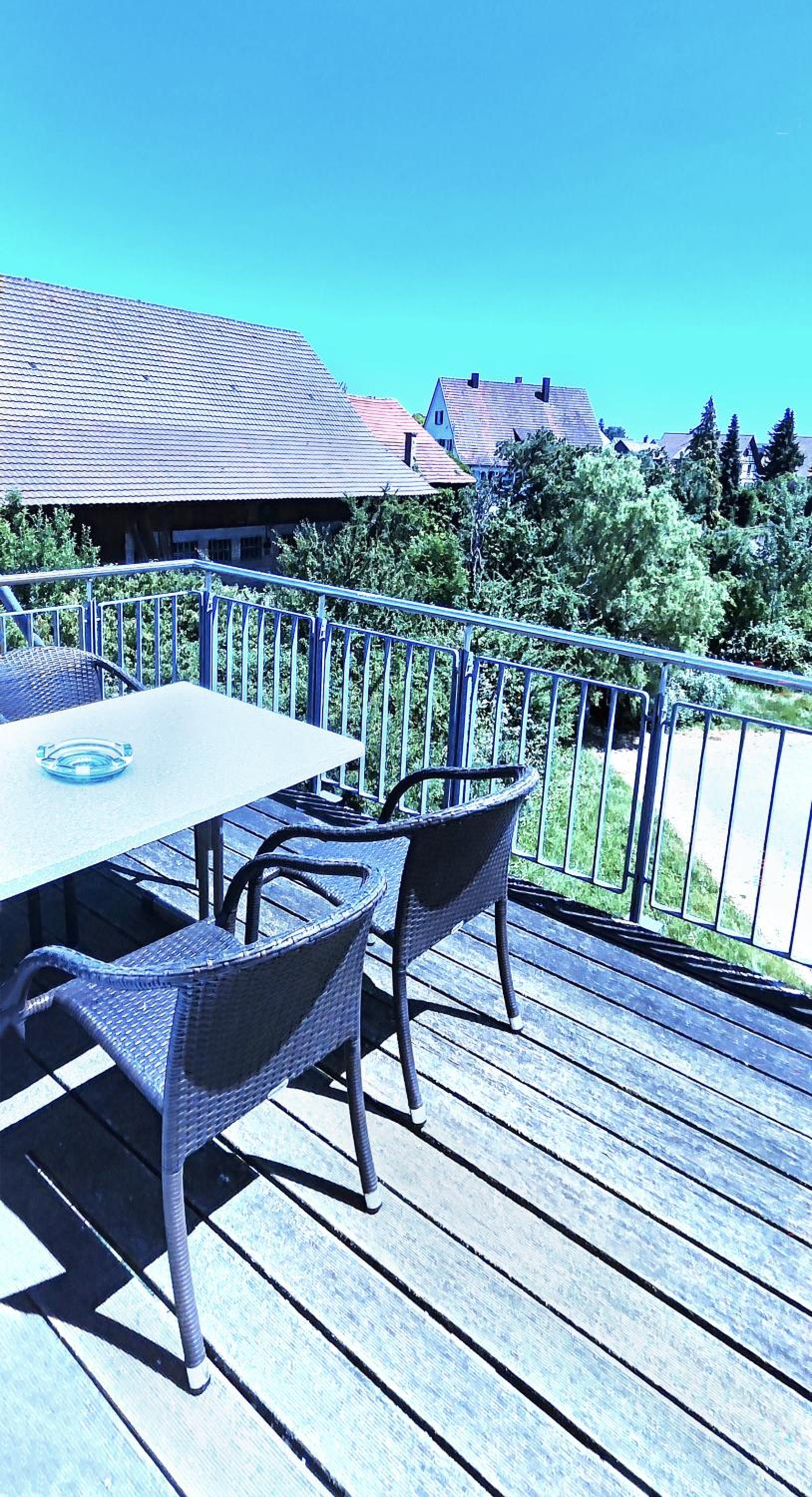 Family Room with Balcony photo 2