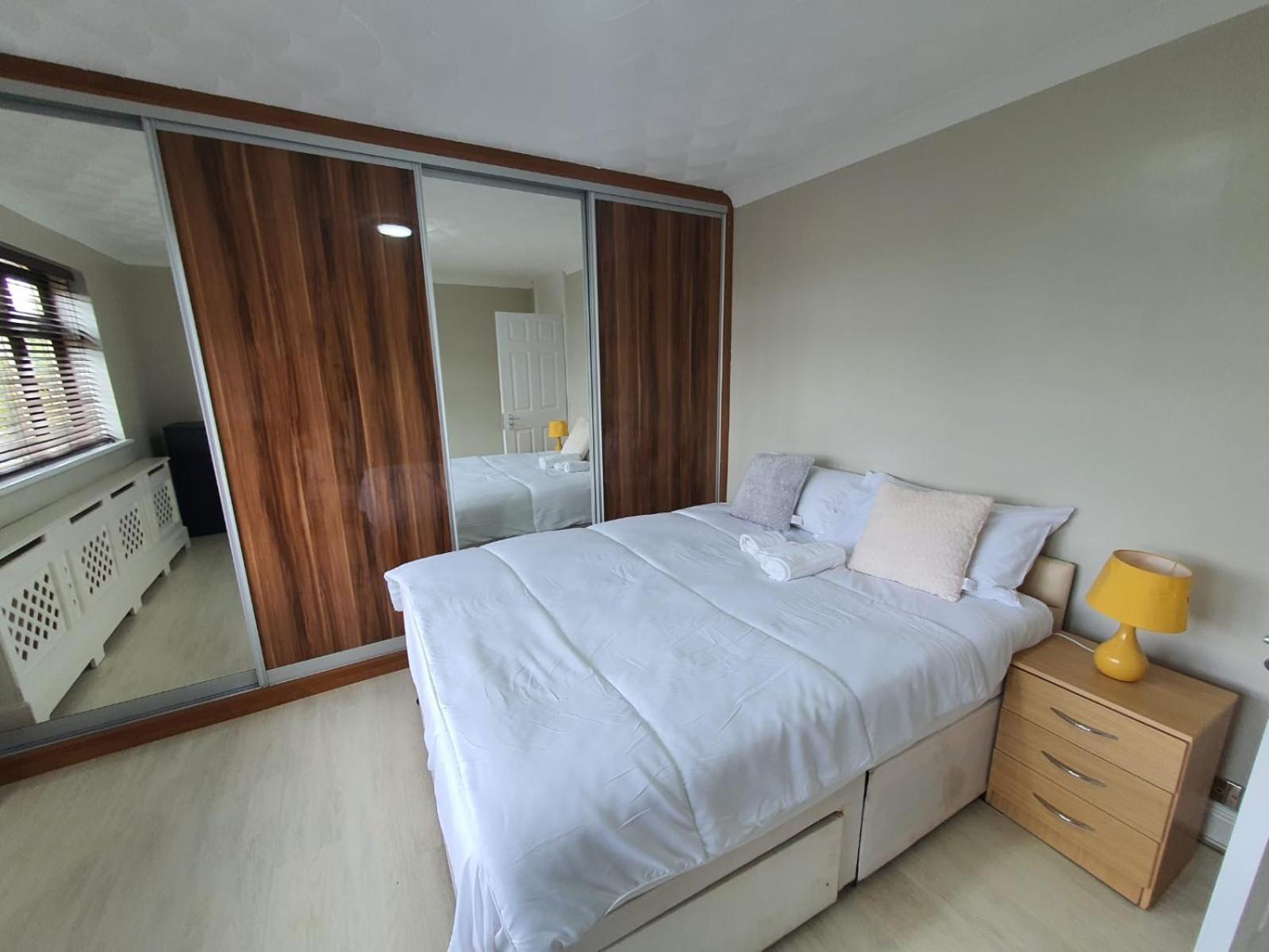 Double Room With Shared Toilet photo 2