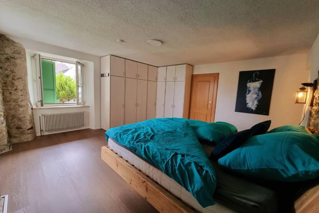 Three-Bedroom Apartment photo 1