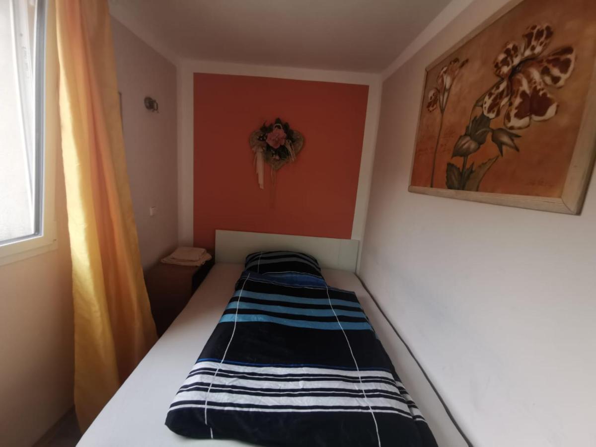 Small Double Room photo 3