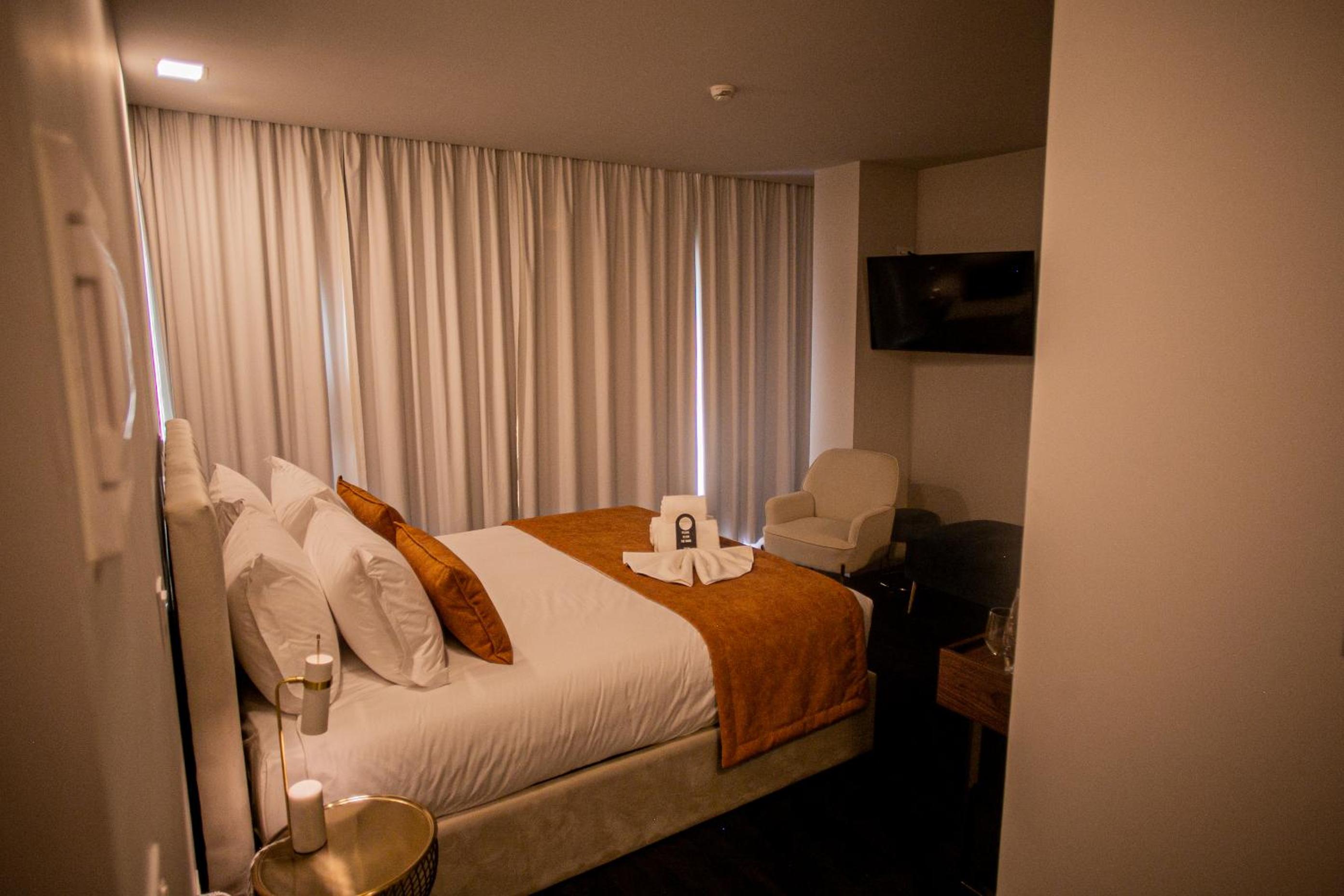 Classic Double Room - Photo 4