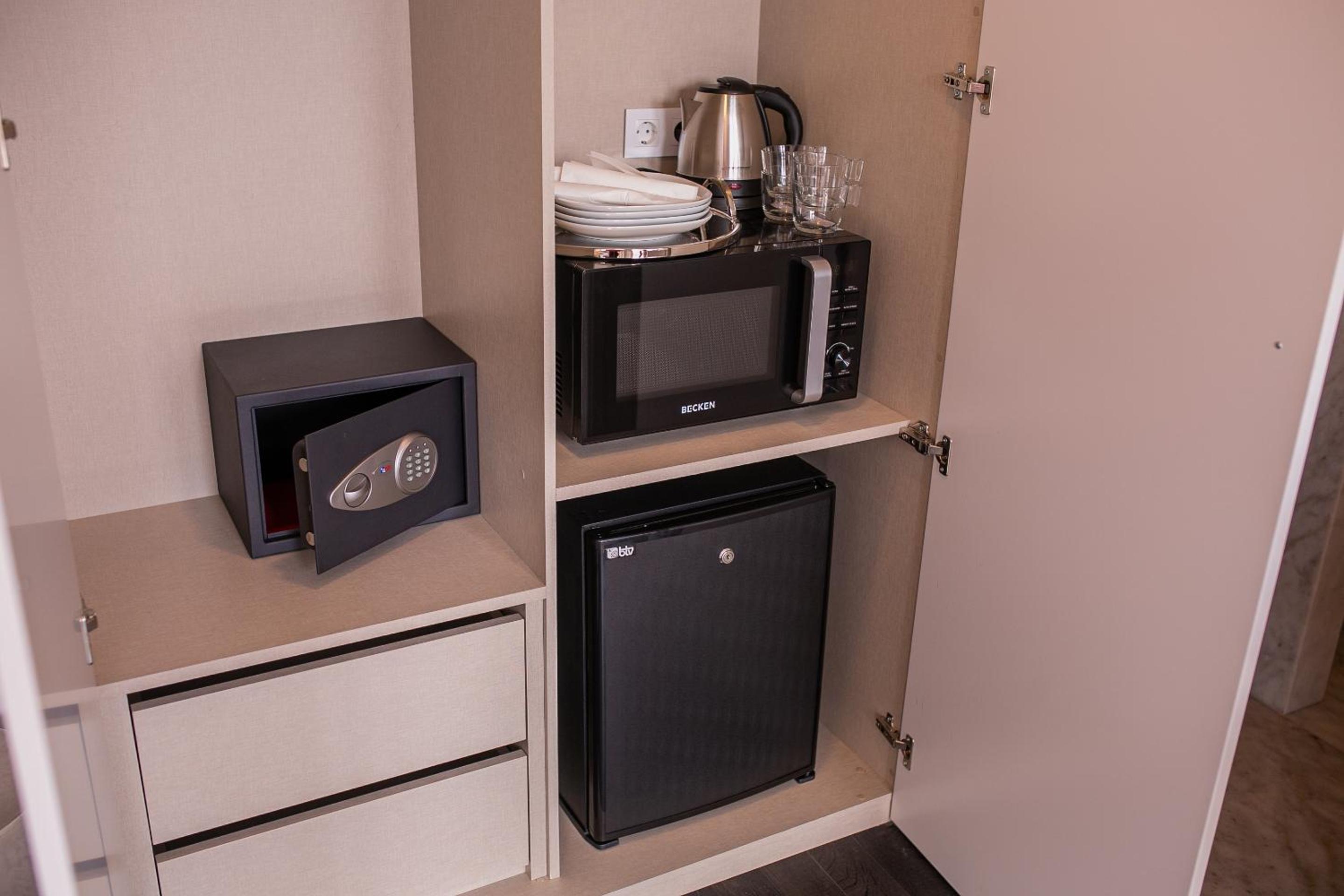 Classic Double Room - Photo 10