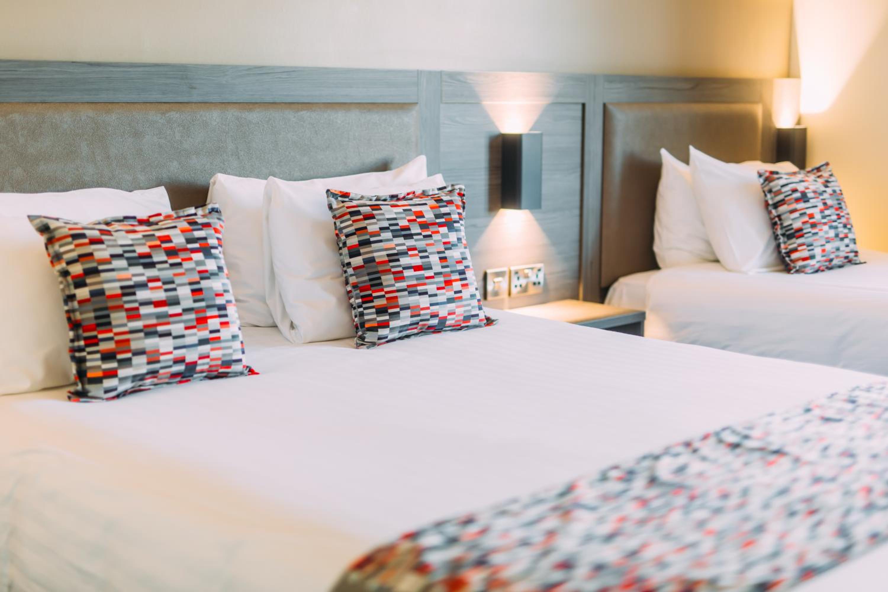 Standard Double/Twin Room - Photo 4