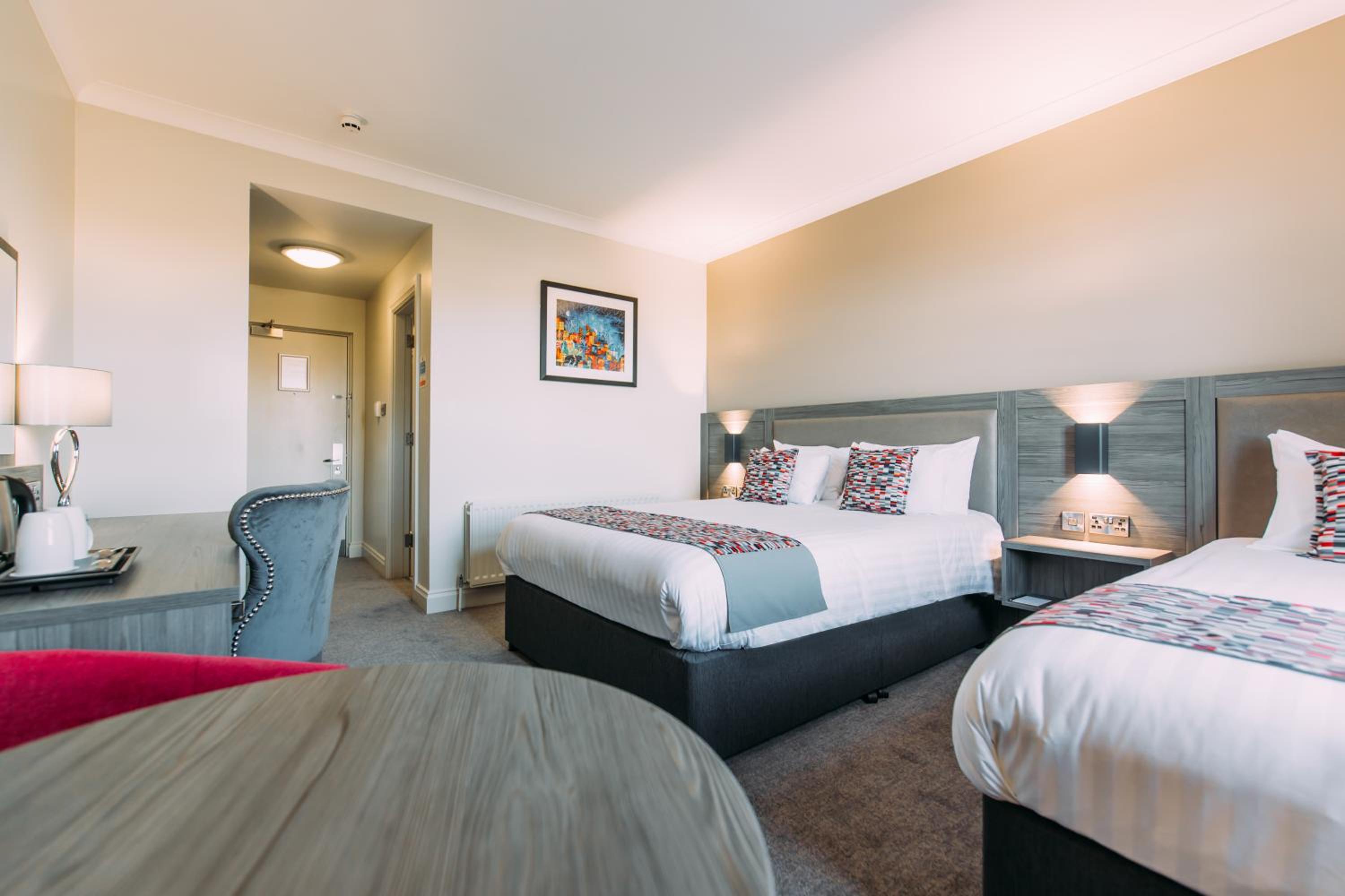Standard Double/Twin Room - Photo 5