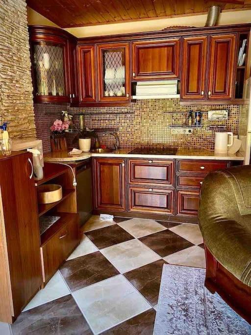 Two-Bedroom House - Photo 27