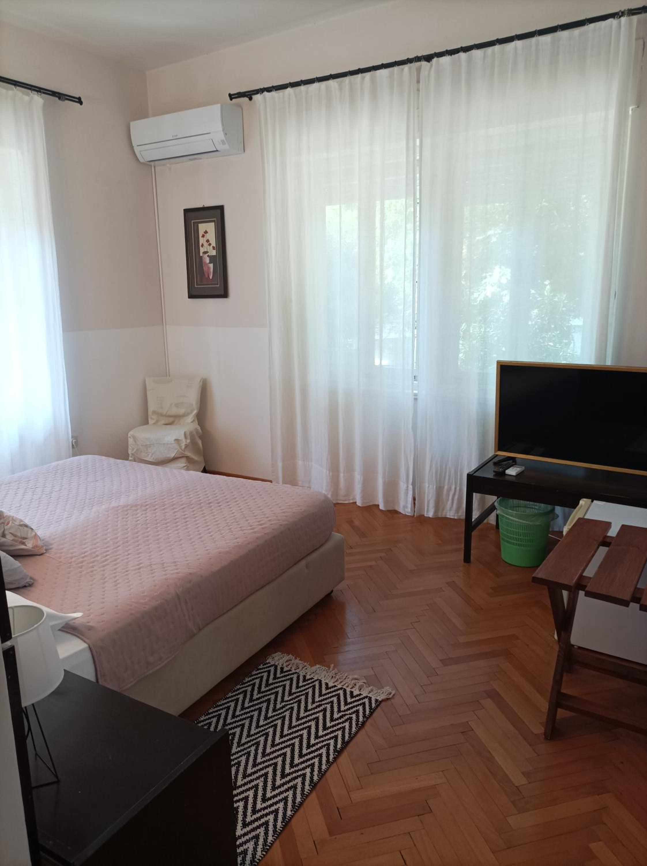 Double or Twin Room - Photo 7