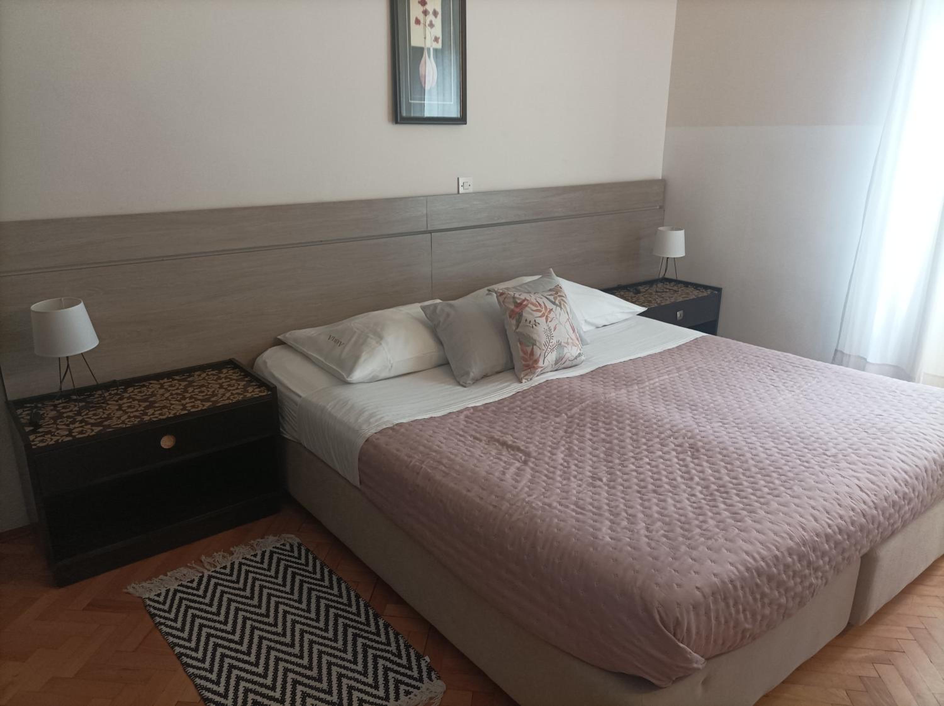Double or Twin Room - Photo 11