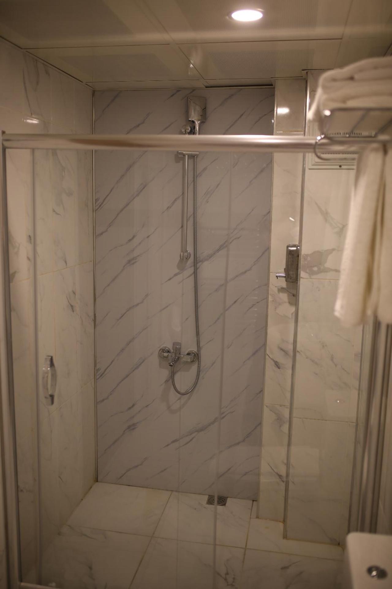 Triple Room - Photo 2