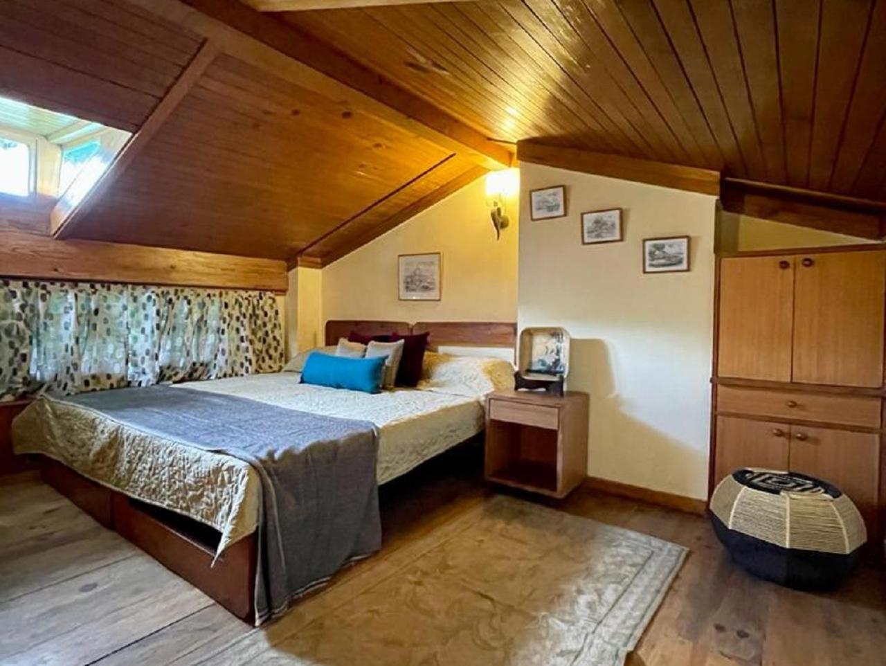 Three-Bedroom Villa photo 1