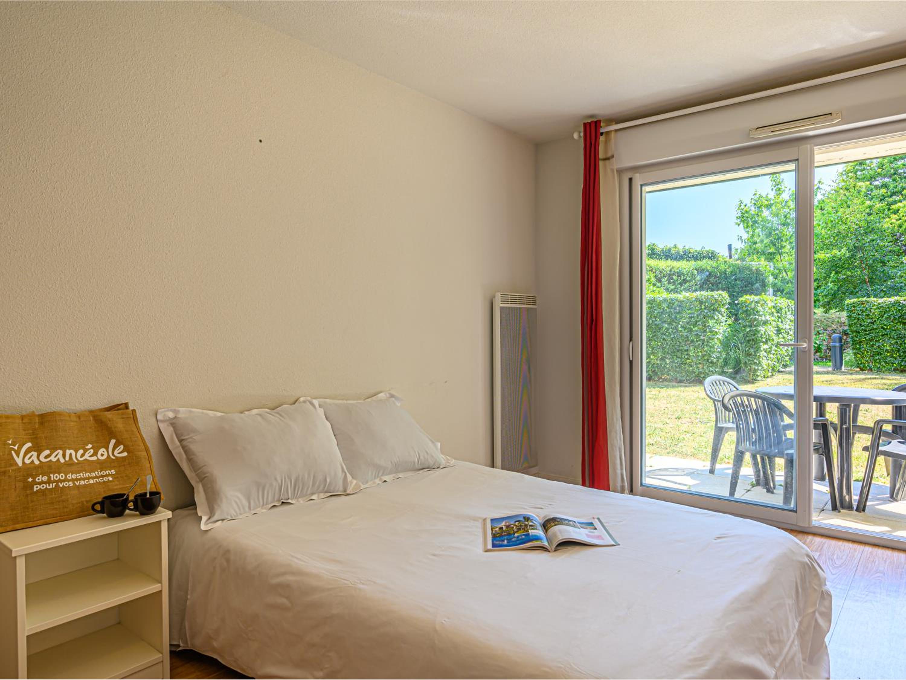 One-Bedroom Apartment with Balcony (4 Adults) - Photo 2