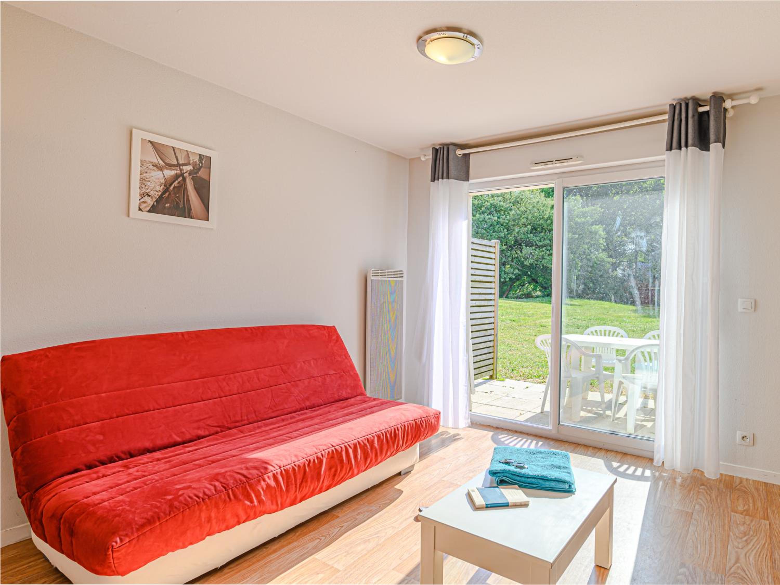Two-Bedroom House - Photo 7