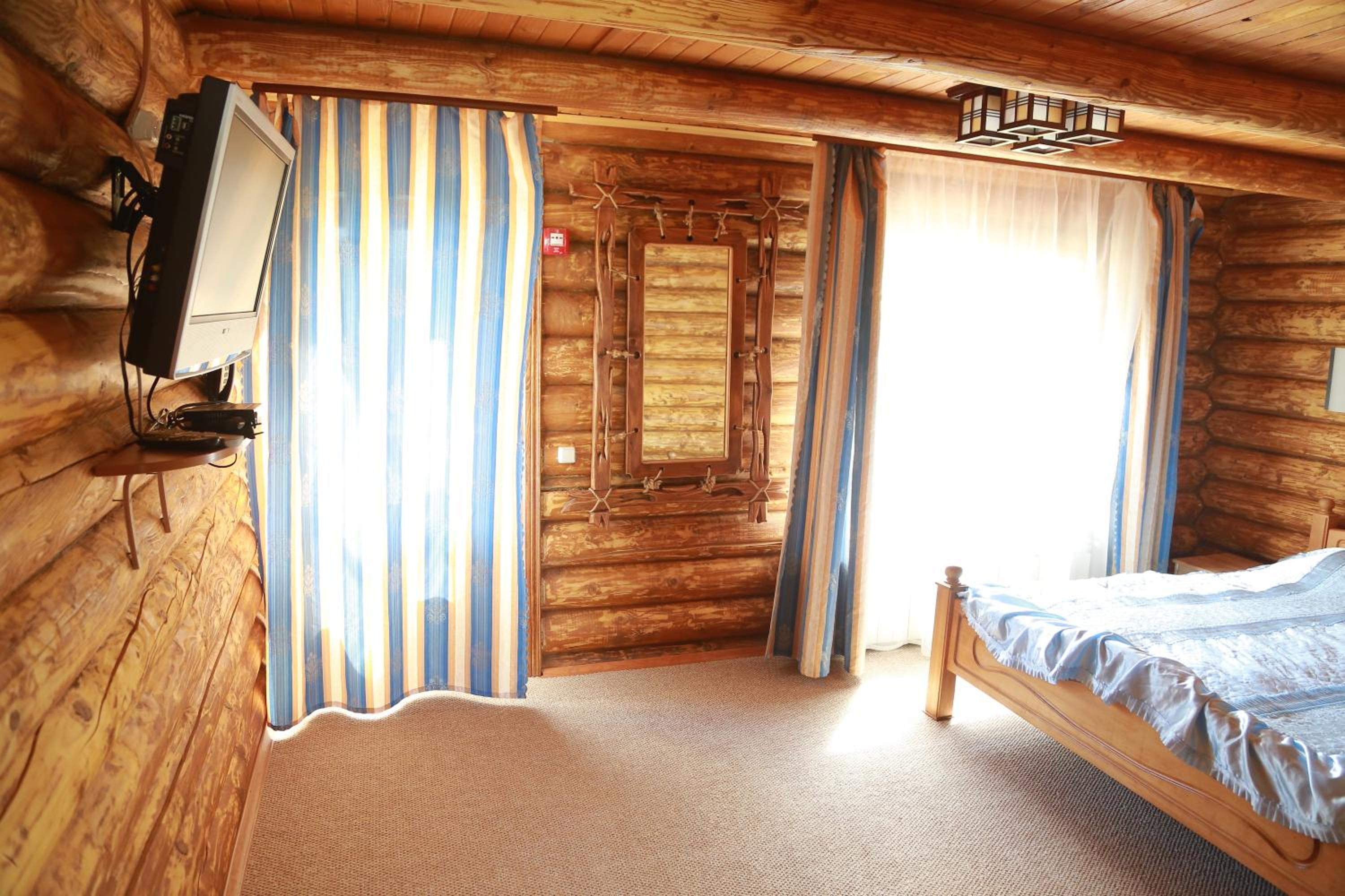 One-Bedroom Cottage