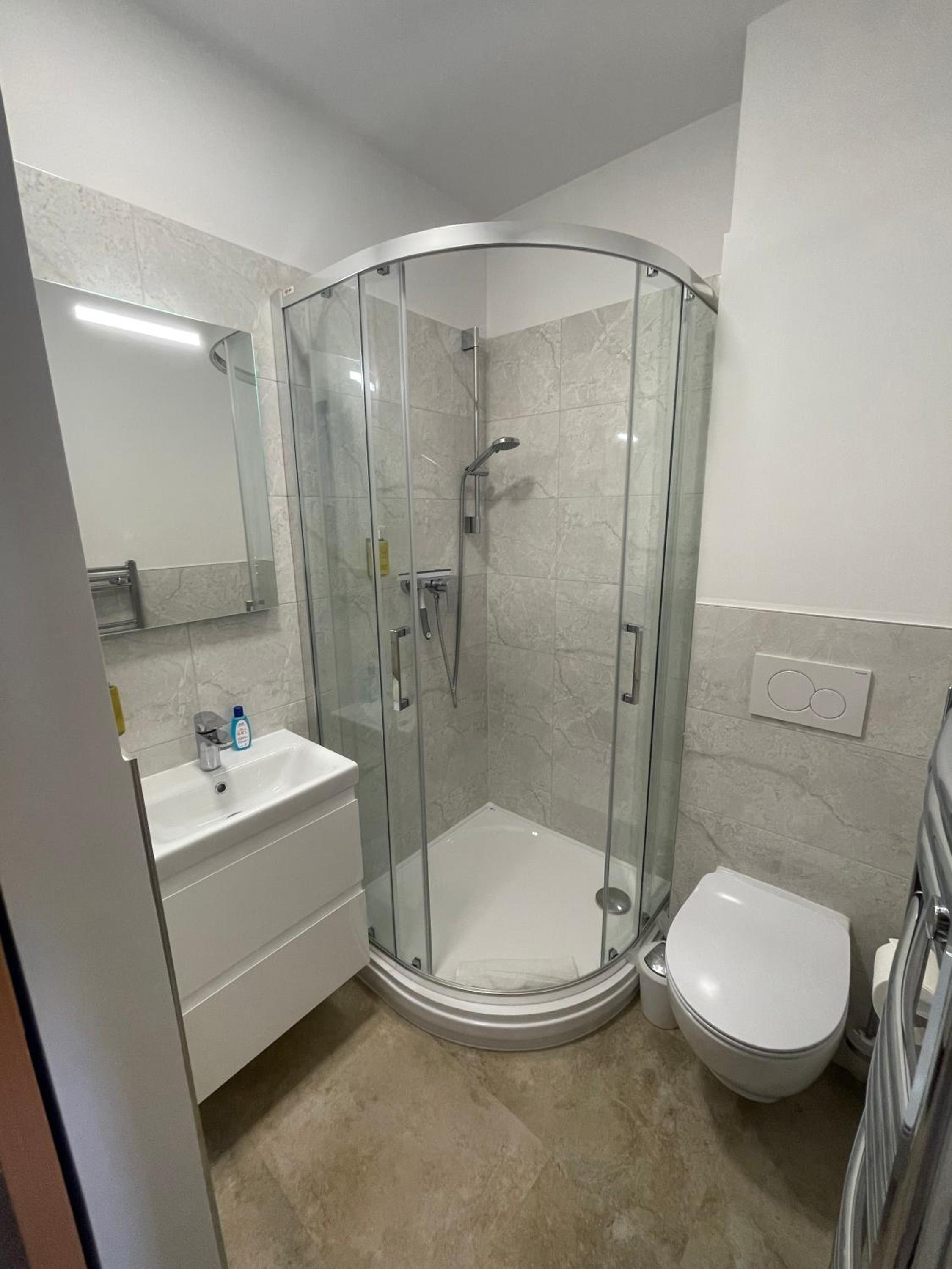 Double or Twin Room with Extra Bed photo 2