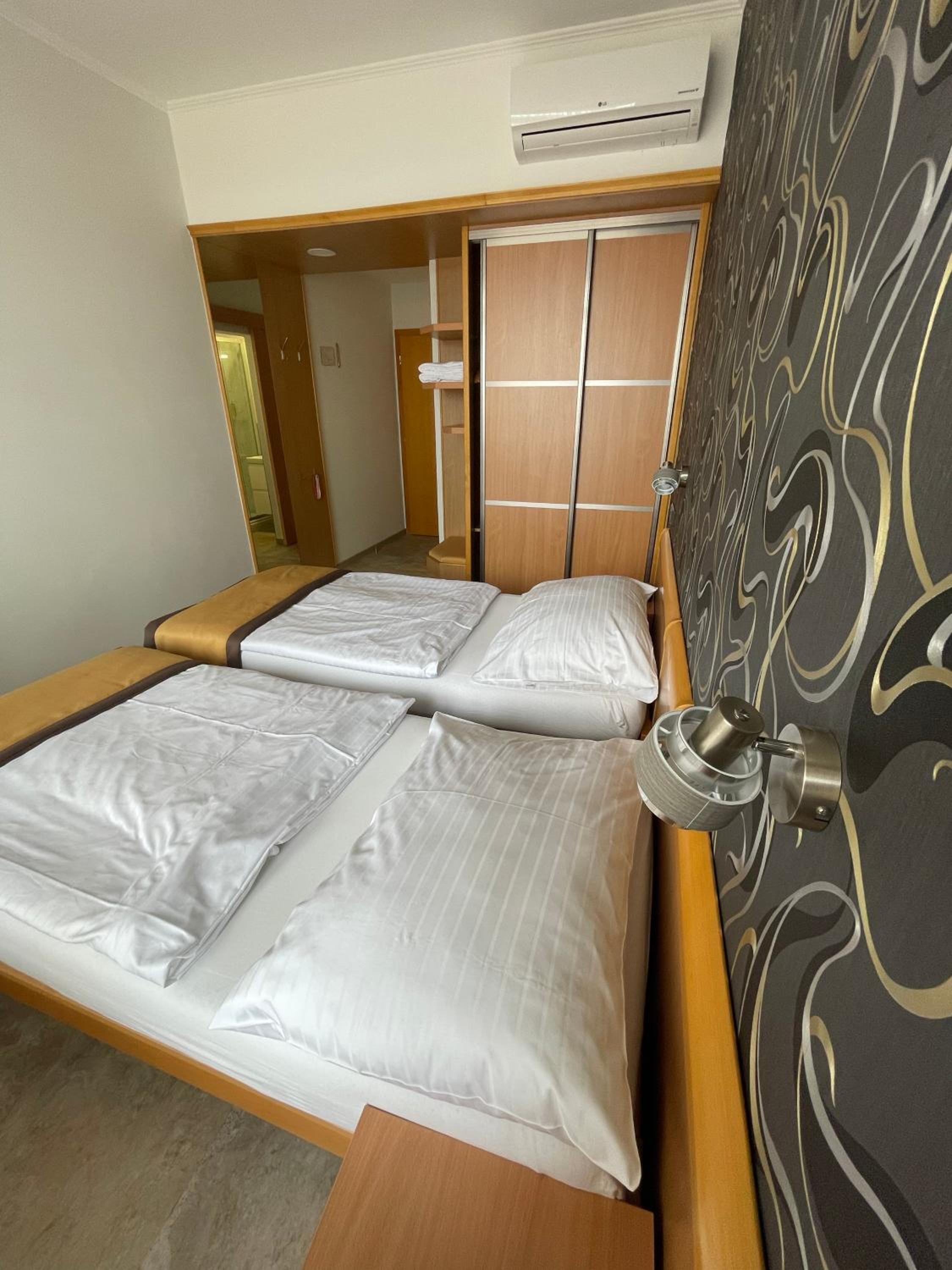 Double or Twin Room photo 1