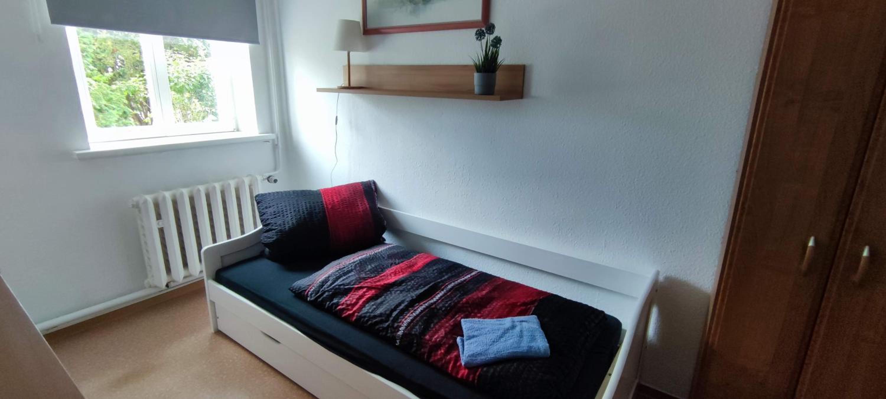Single Room with Shared Bathroom