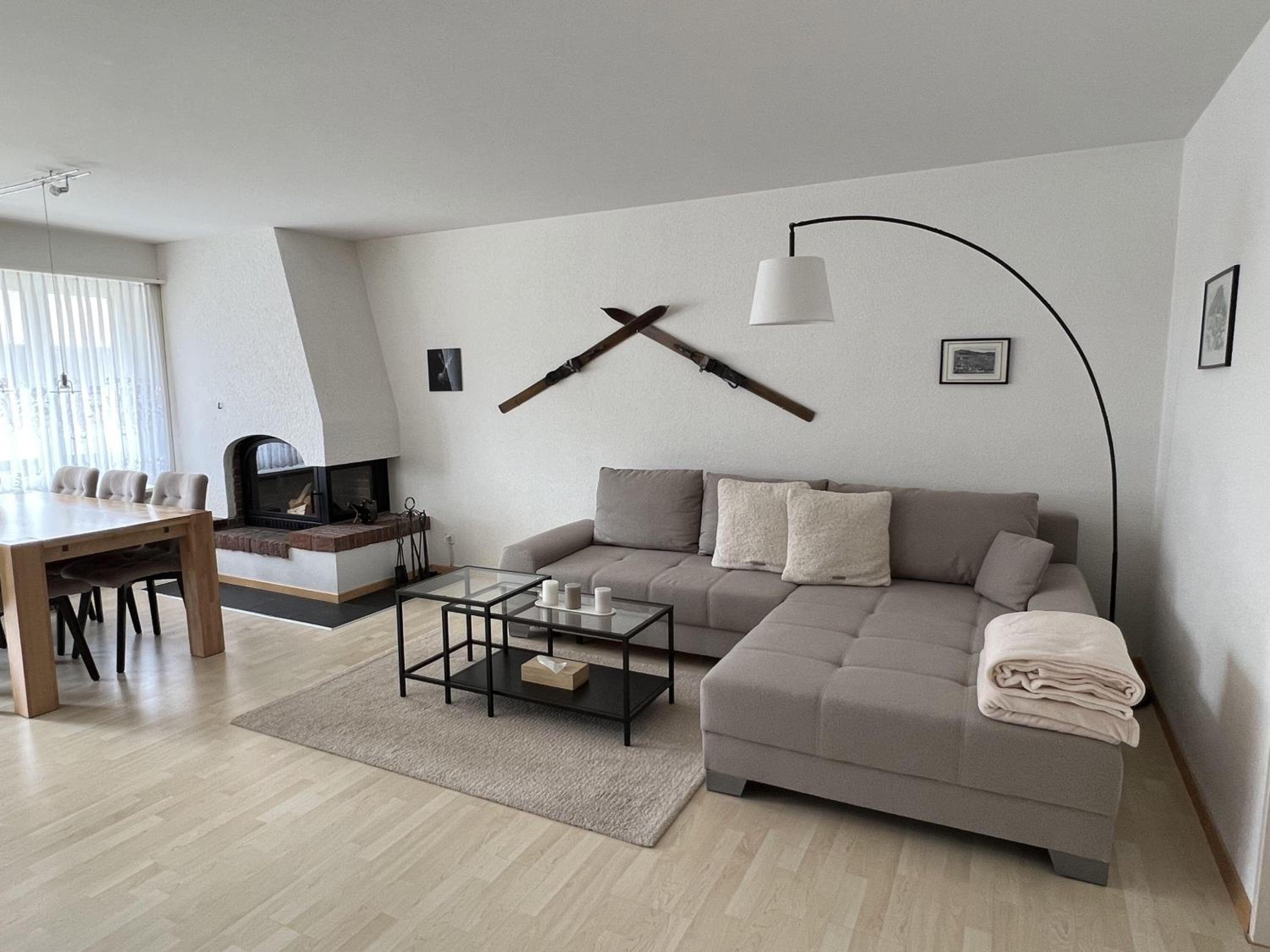 Two-Bedroom Apartment with Shower  photo 1