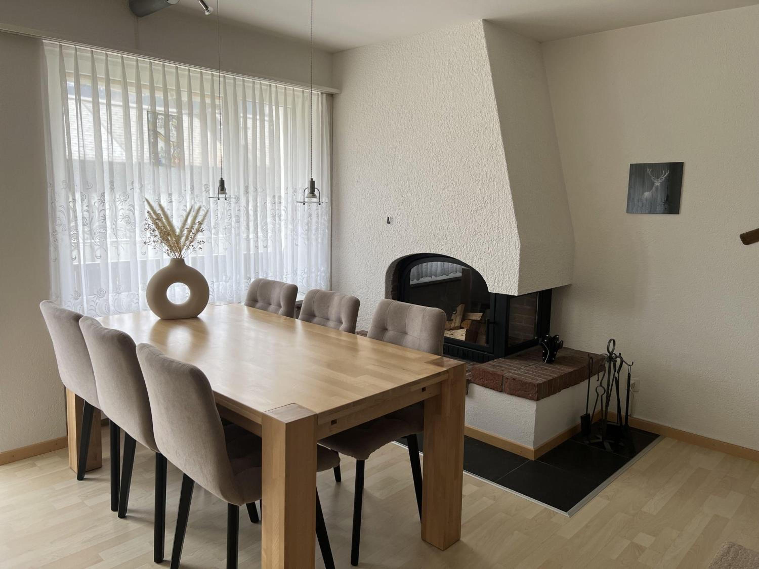 Two-Bedroom Apartment with Shower  photo 2