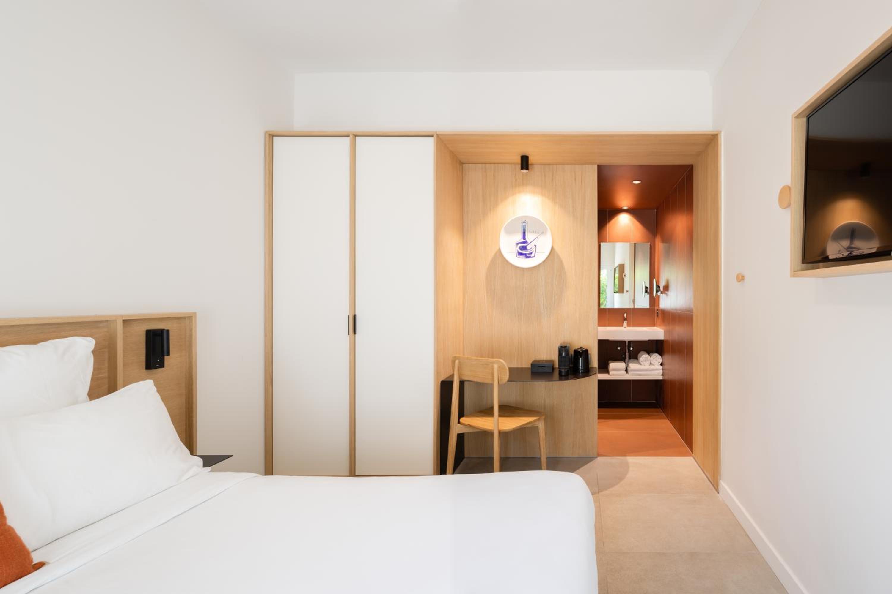 Comfort Double Room - Garden Level with terrace access - Photo 2