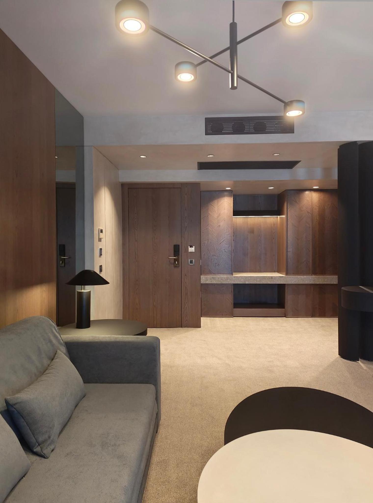 Family Room (2 Adults + 2 Children) - Photo 1