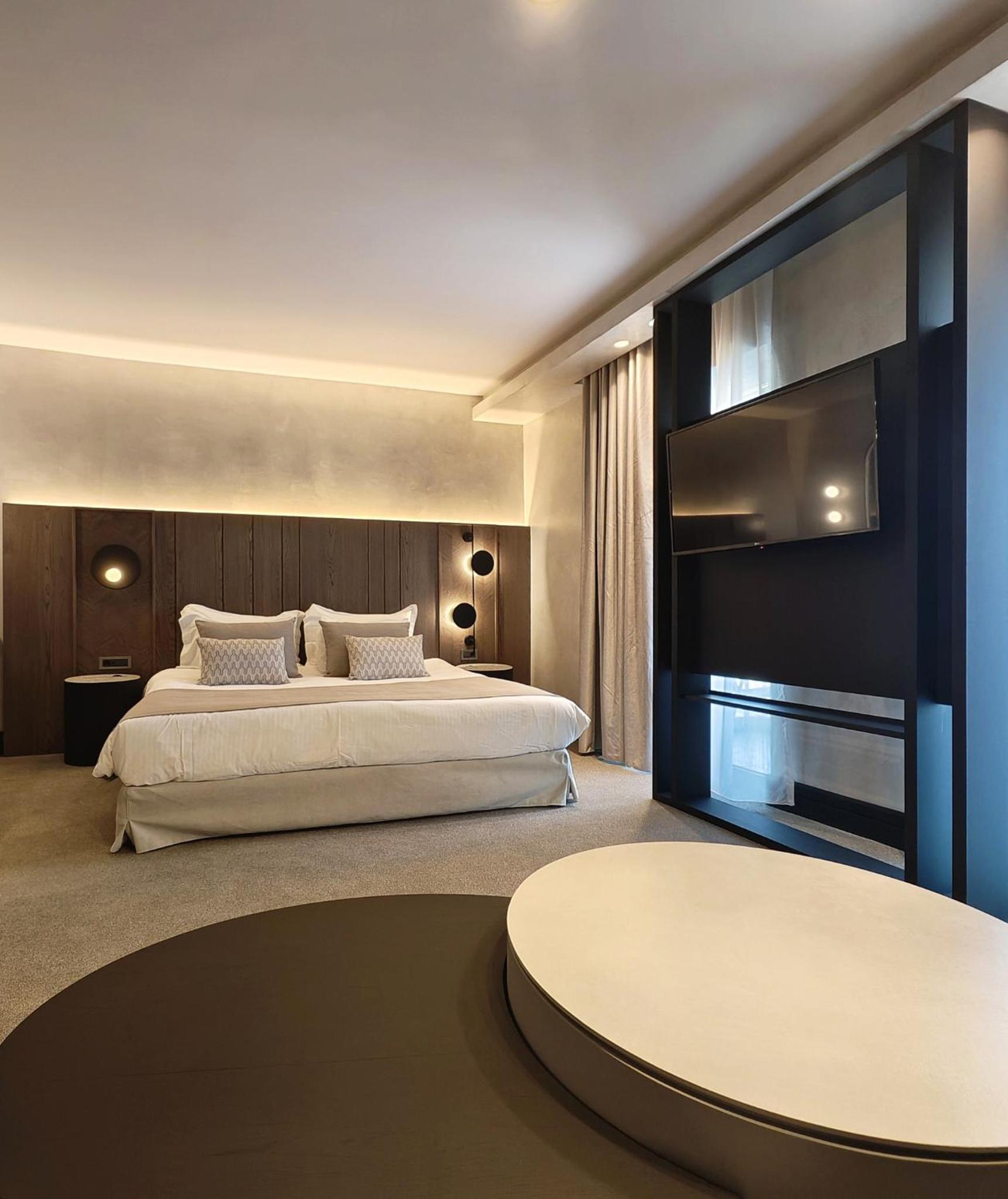 Junior Suite - Photo 1
