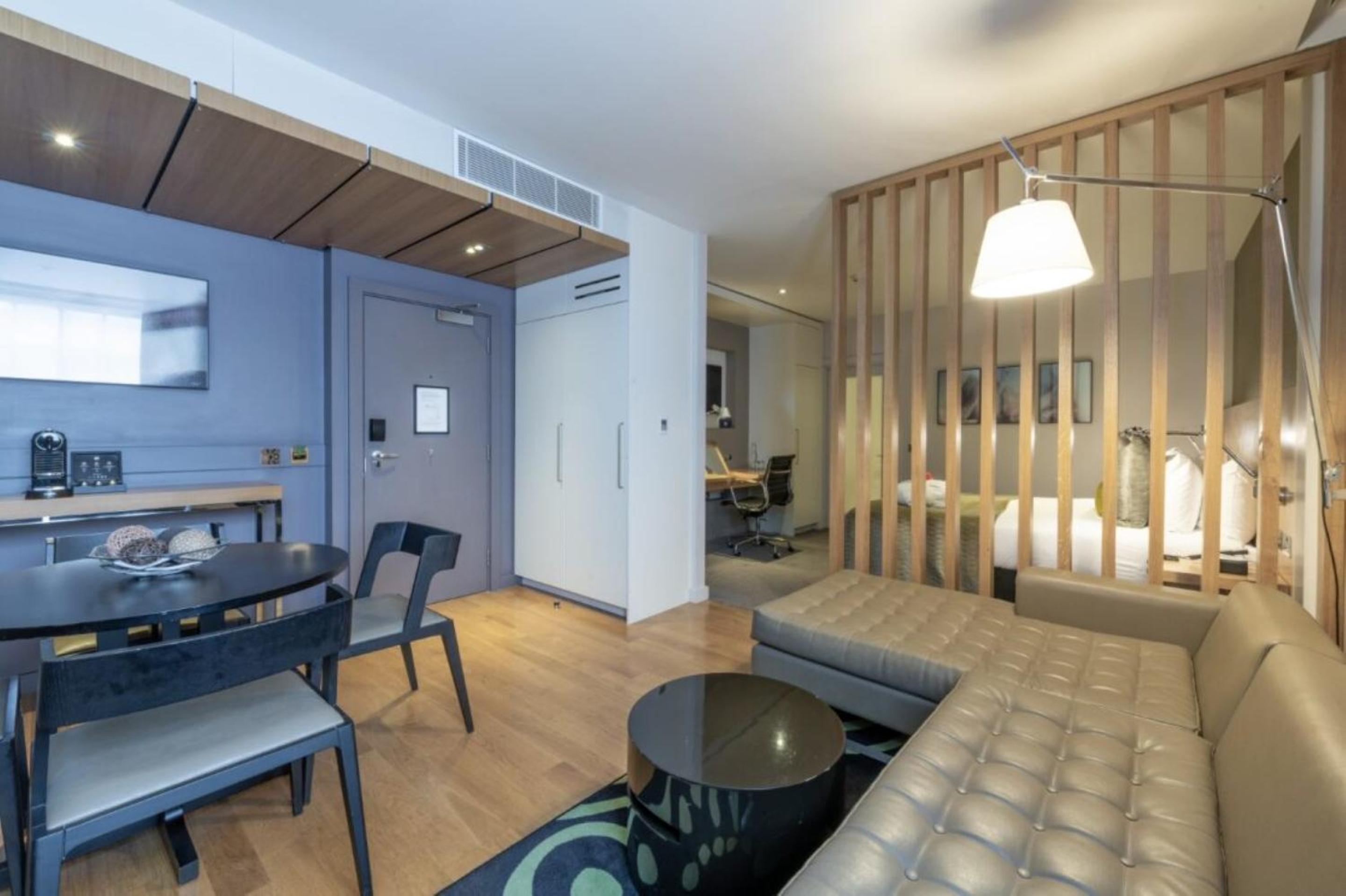 Junior Suite with Club Lounge Access