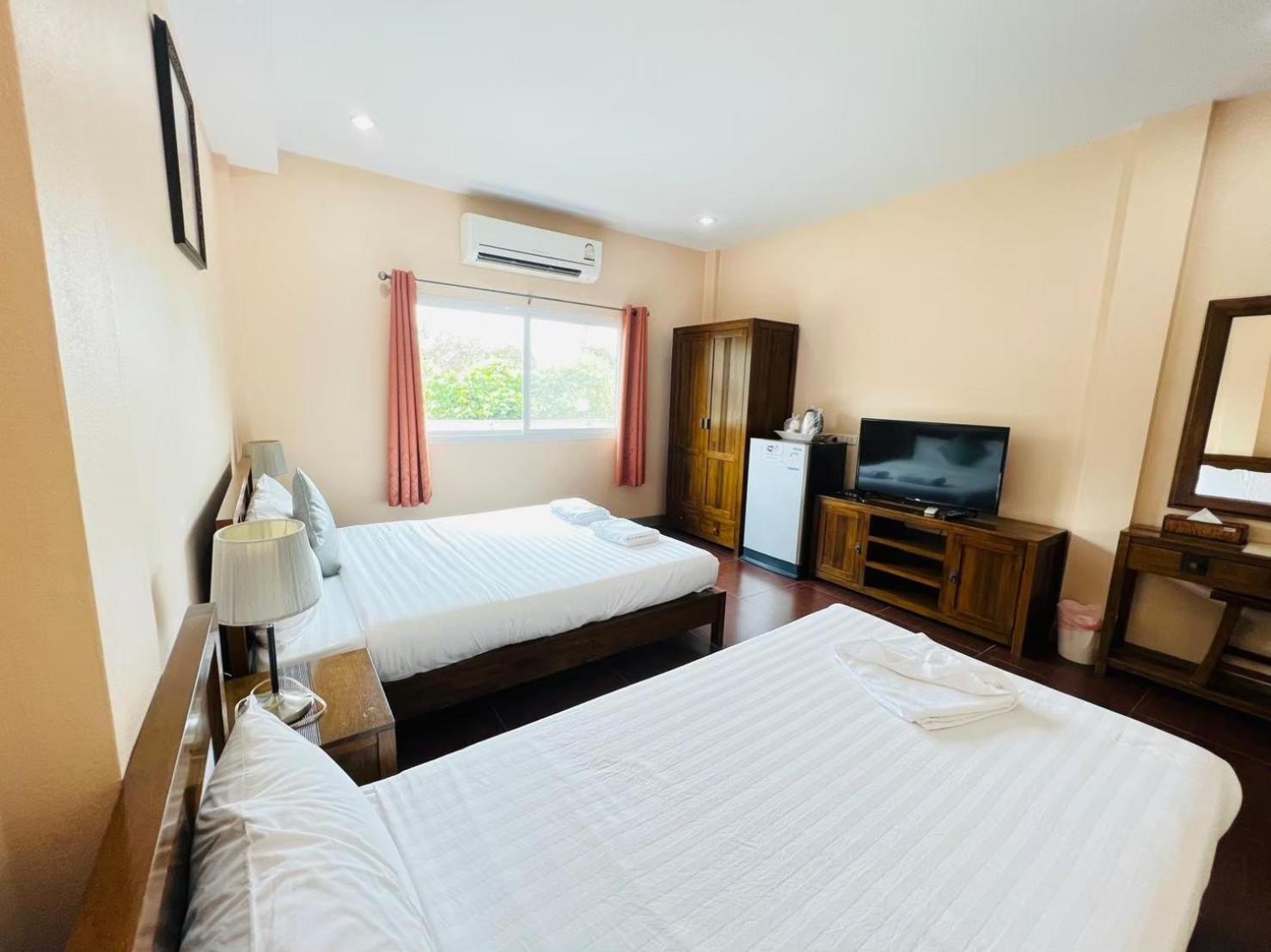 Deluxe Triple Room photo 3