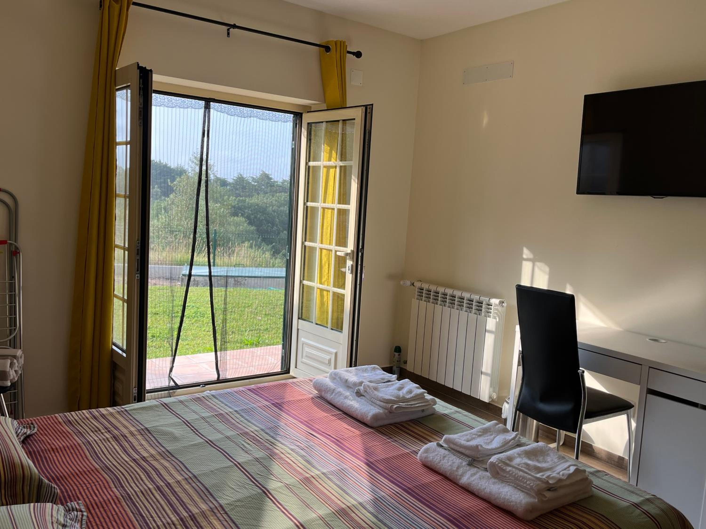 Deluxe Double Room photo 2