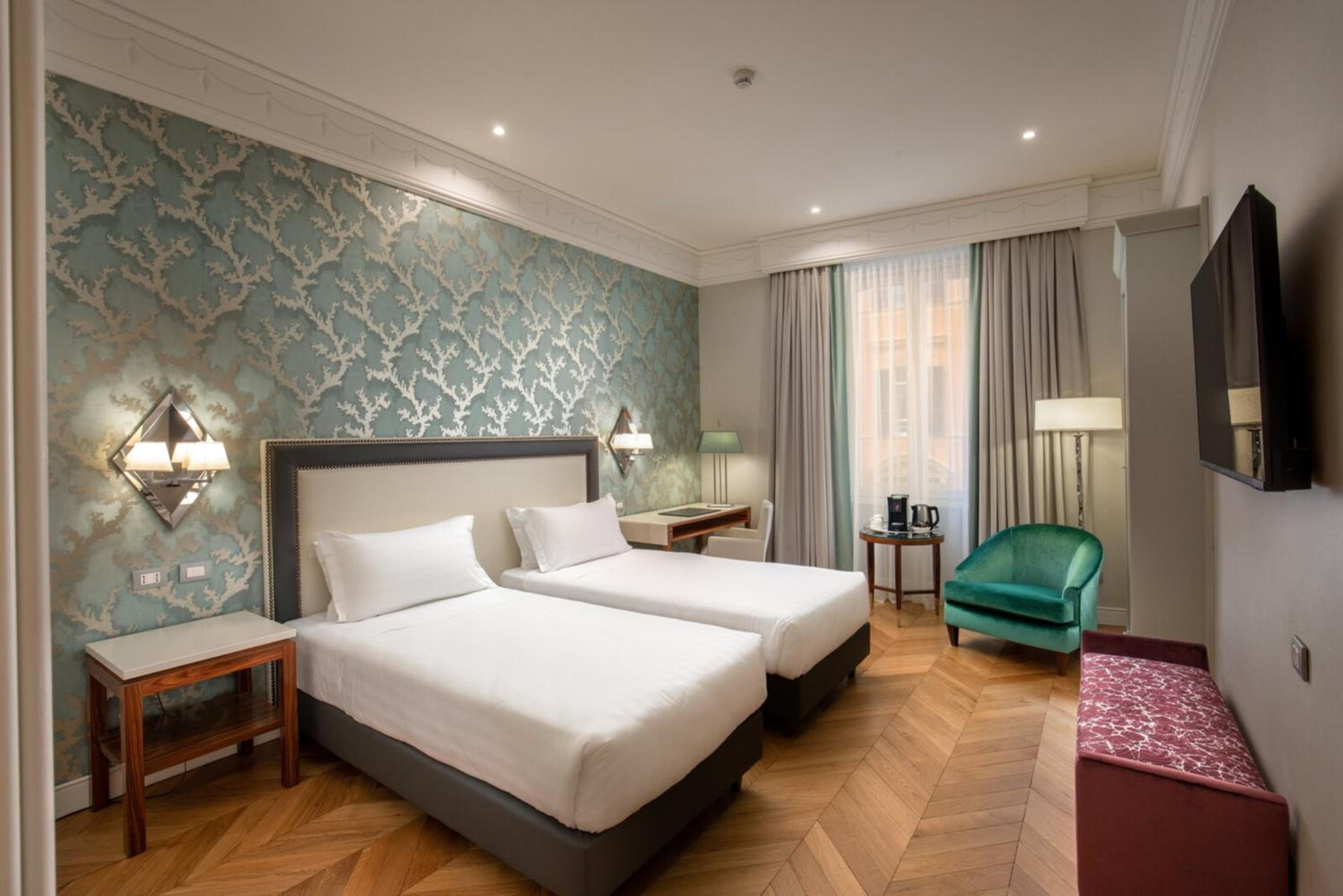 Superior Twin Room
