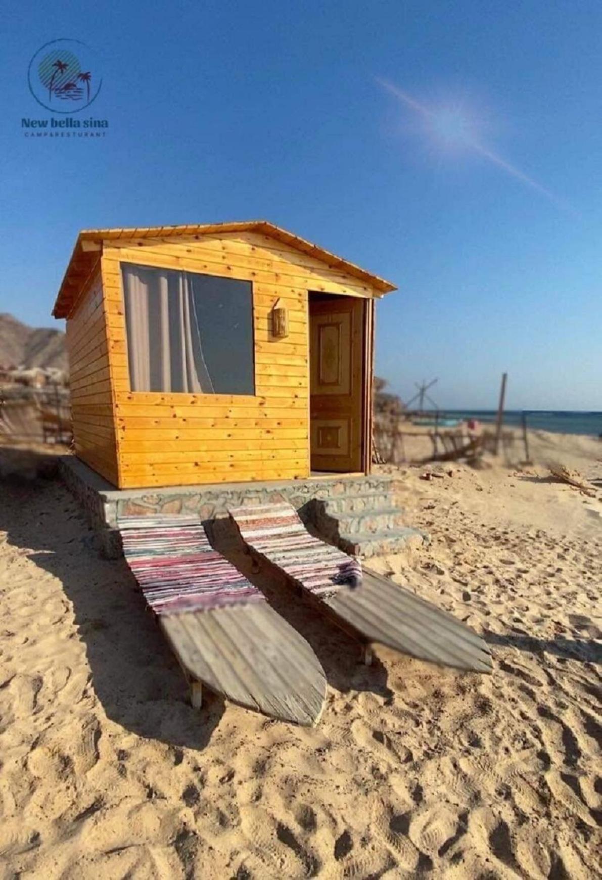 Bungalow with Sea View photo 2