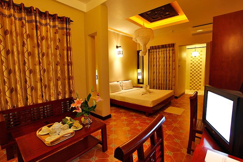 Deluxe Double or Twin Room
