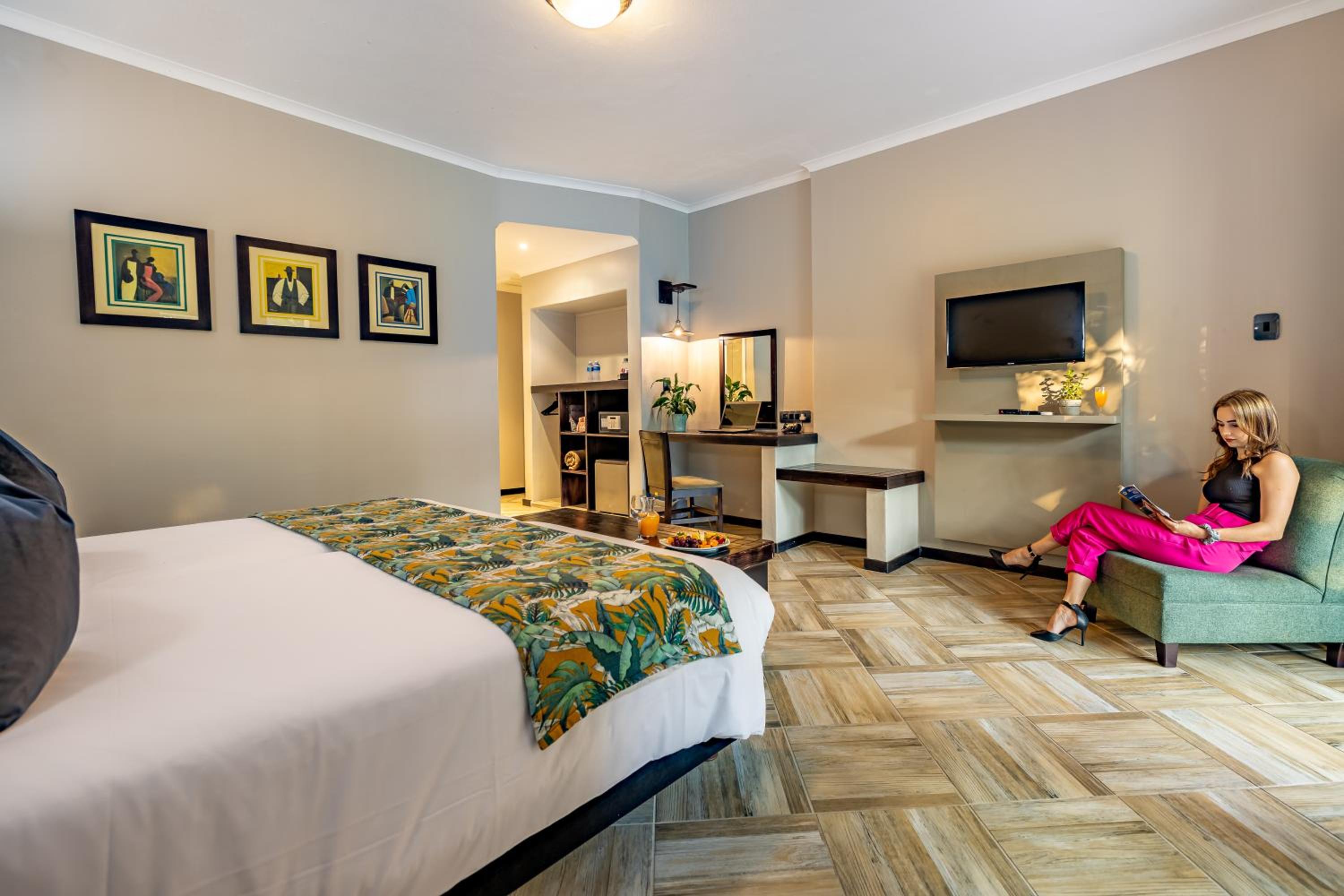 Standard Twin Room - Photo 4