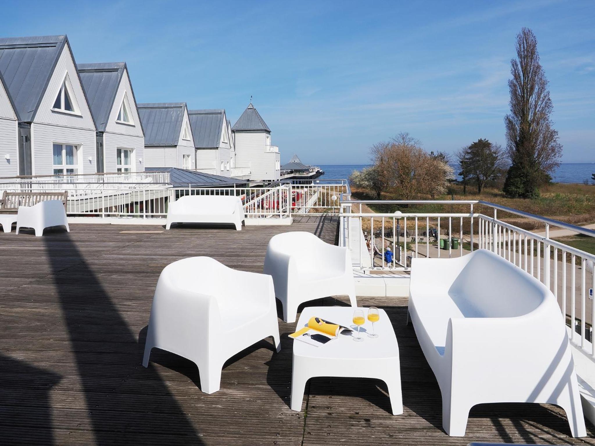Apartment with Sea View photo 3