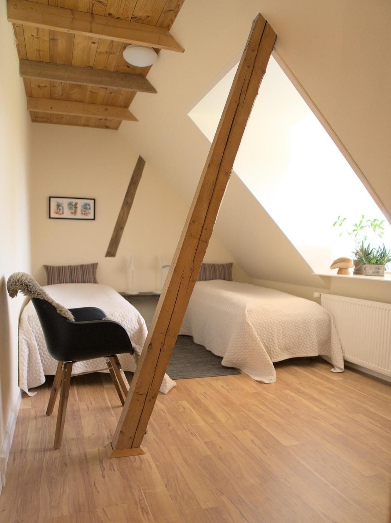 Double Room with Shared Bathroom photo 1