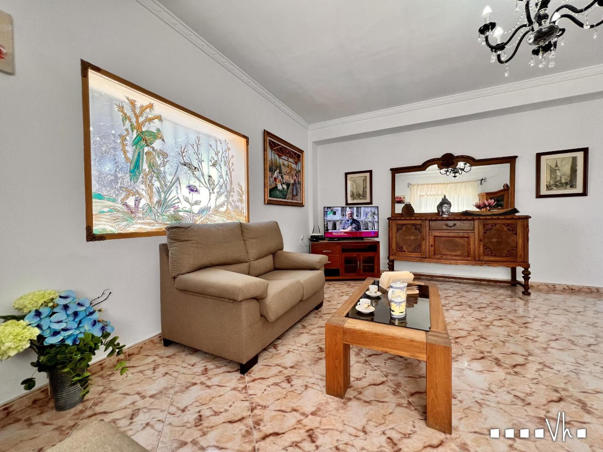 Villa photo 3