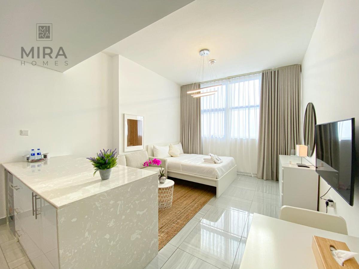 Studio Apartment photo 1