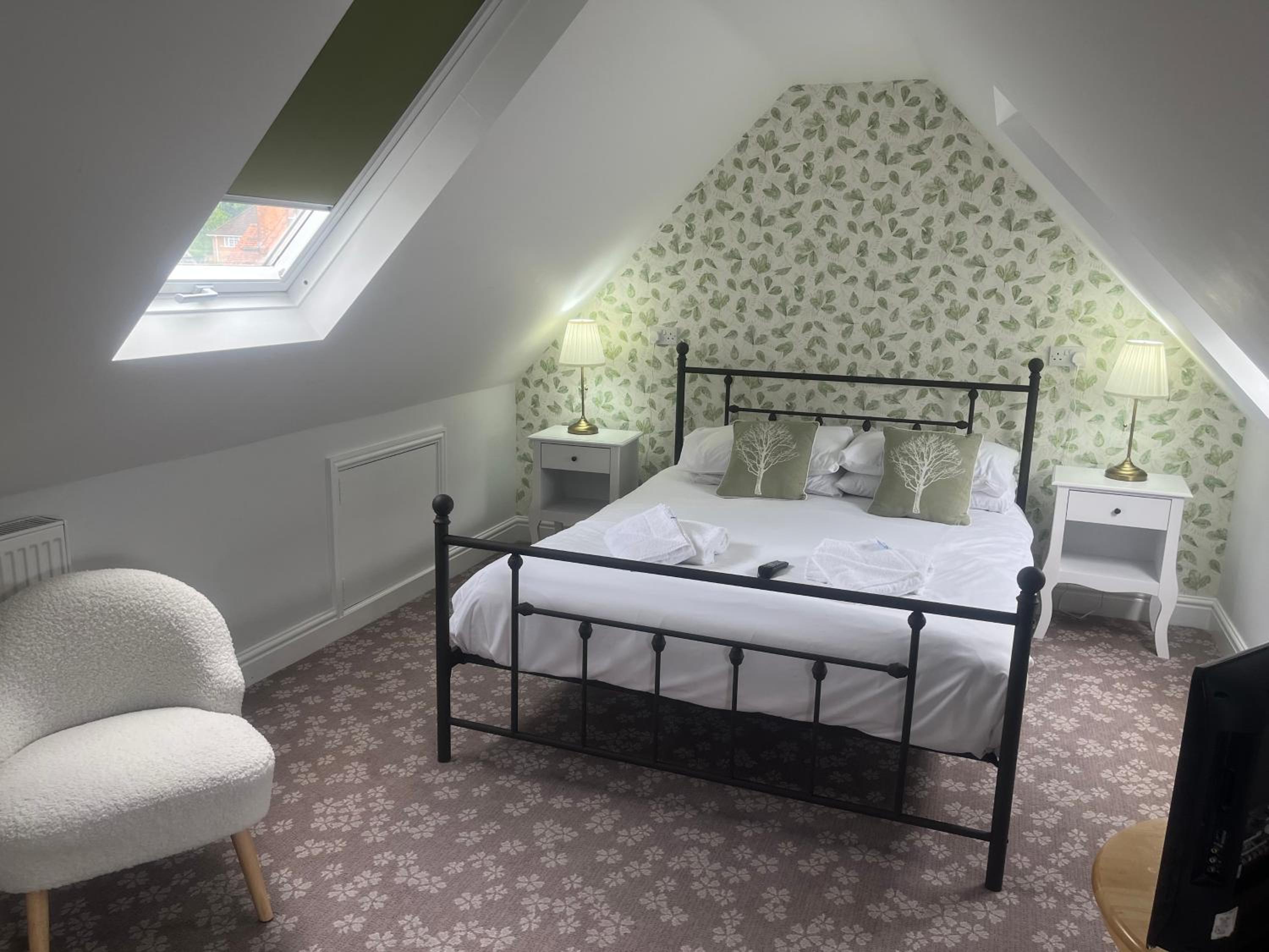 Double Room - Photo 2