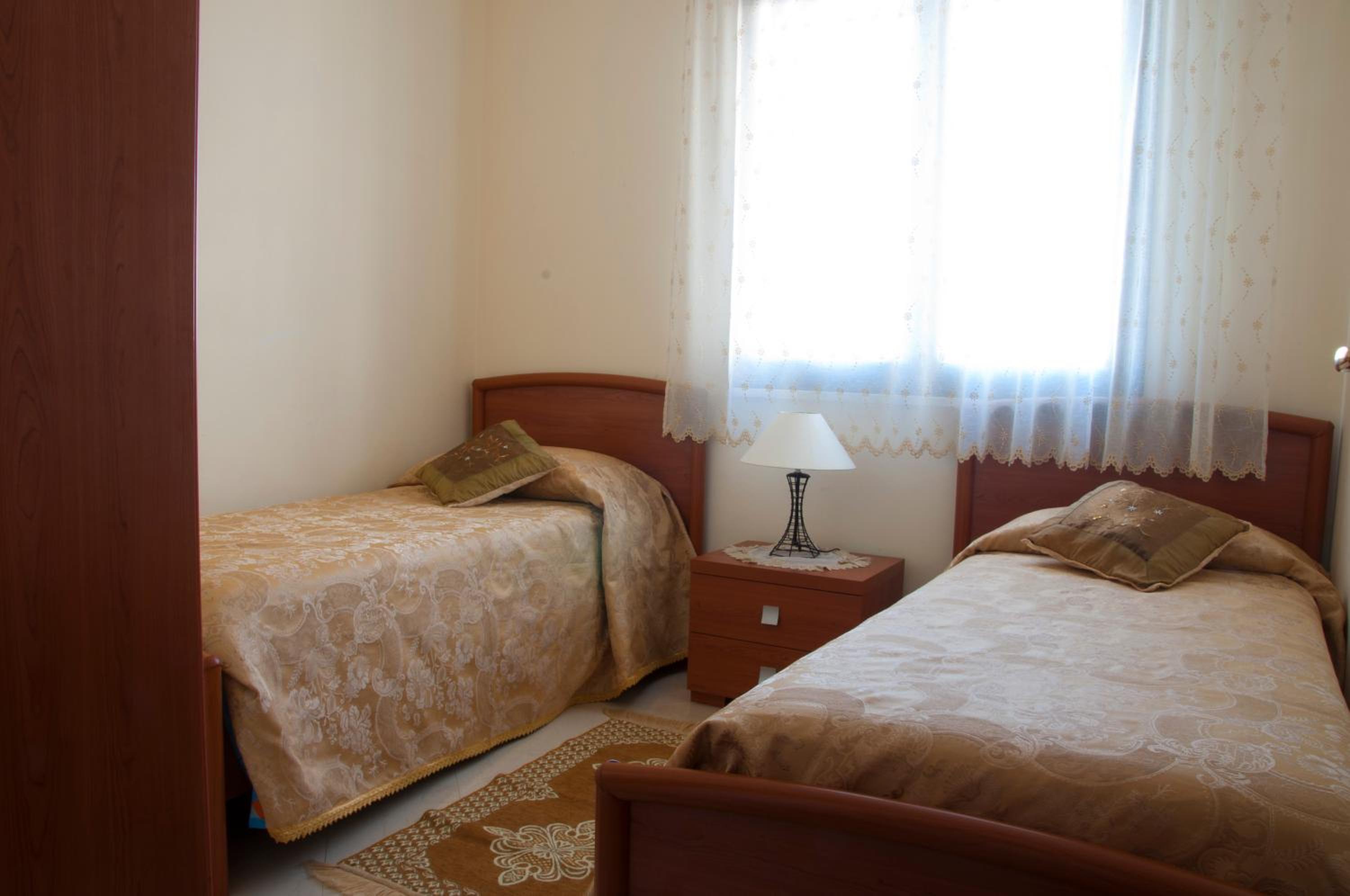 Three-Bedroom Apartment - Photo 13