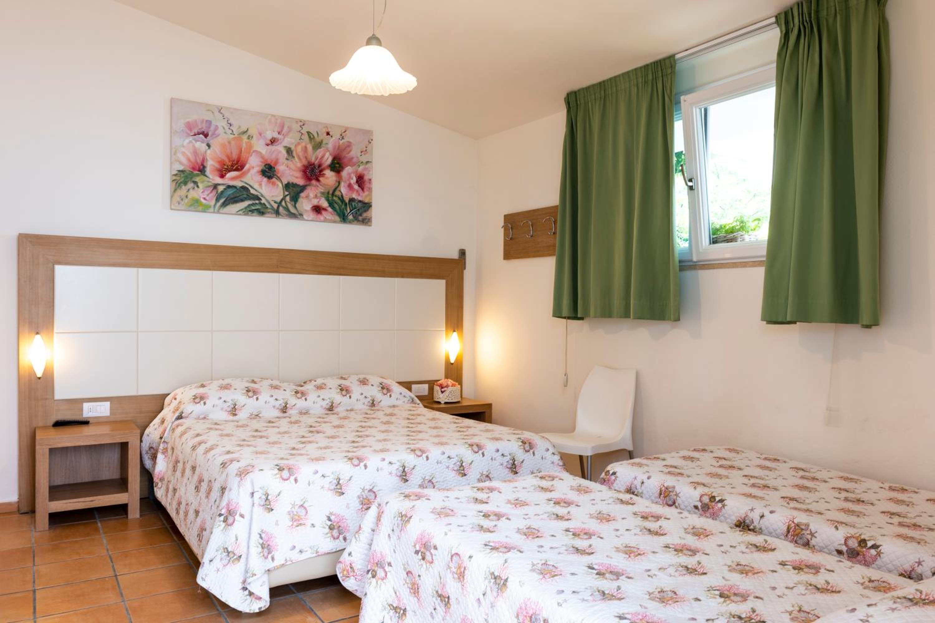 Apartment - Ground Floor photo 1