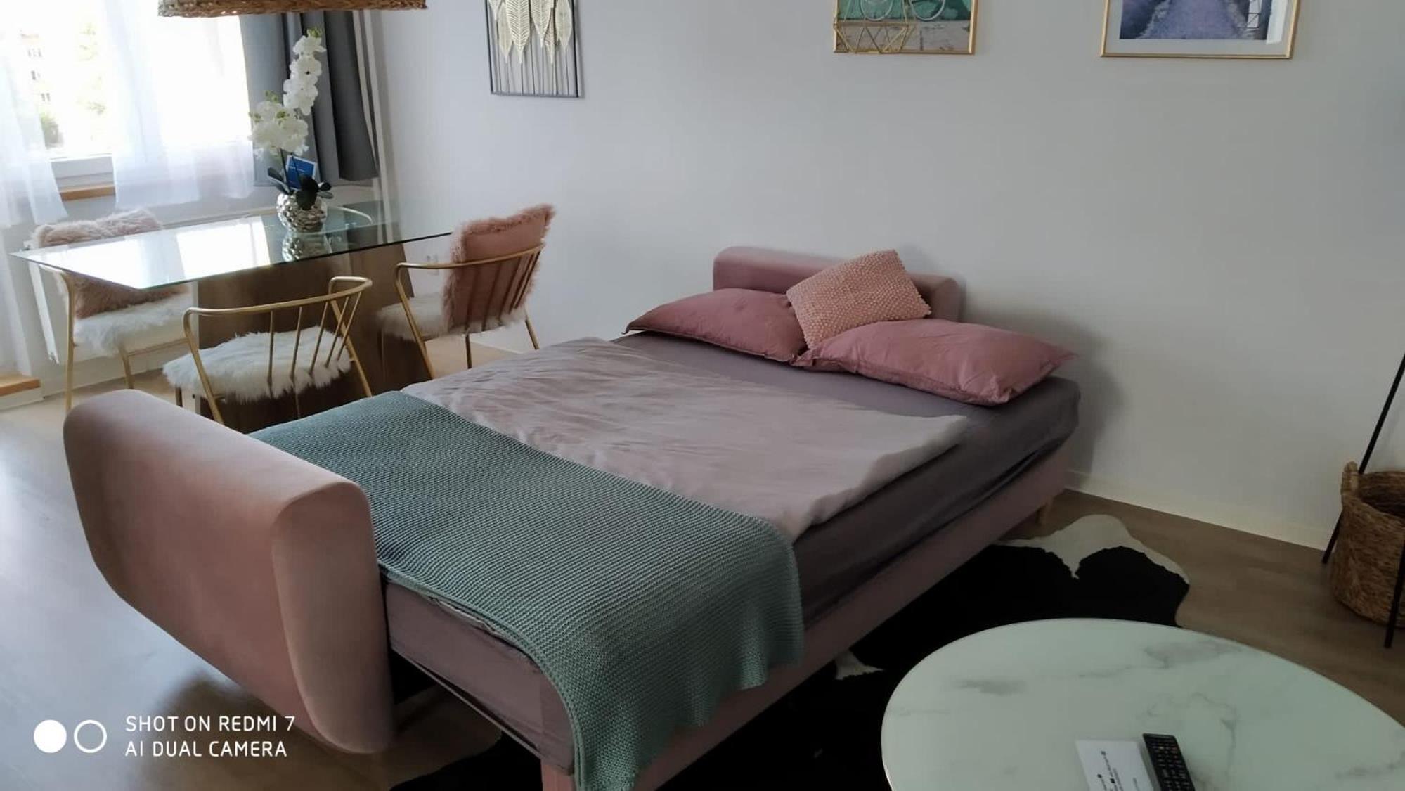 Two-Bedroom Apartment - Photo 3