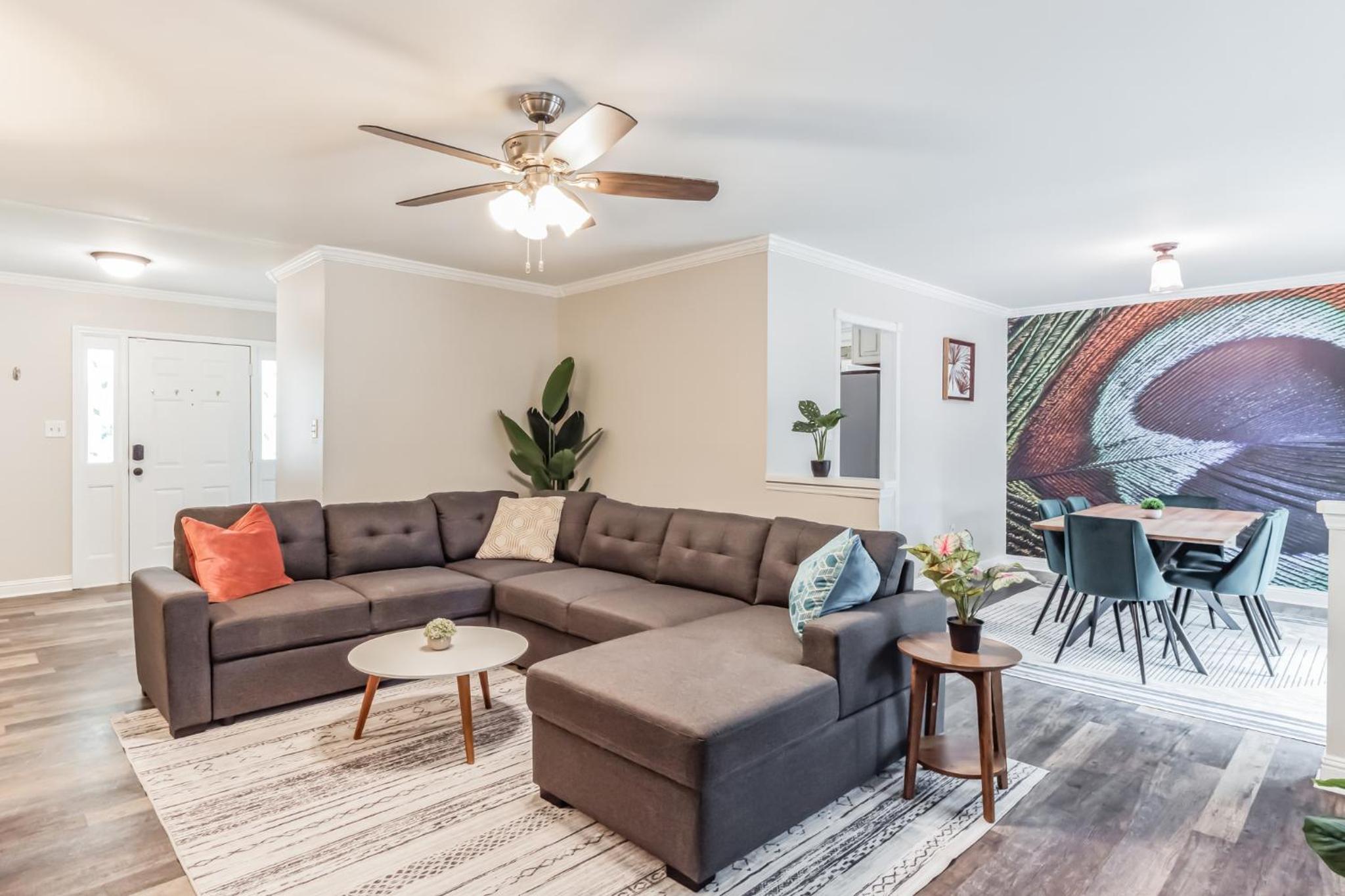 Three-Bedroom House photo 1
