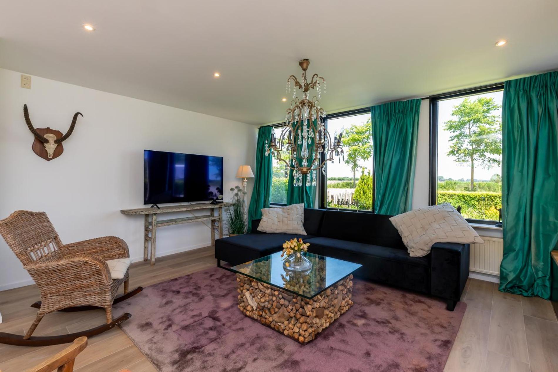 Three-Bedroom House photo 1