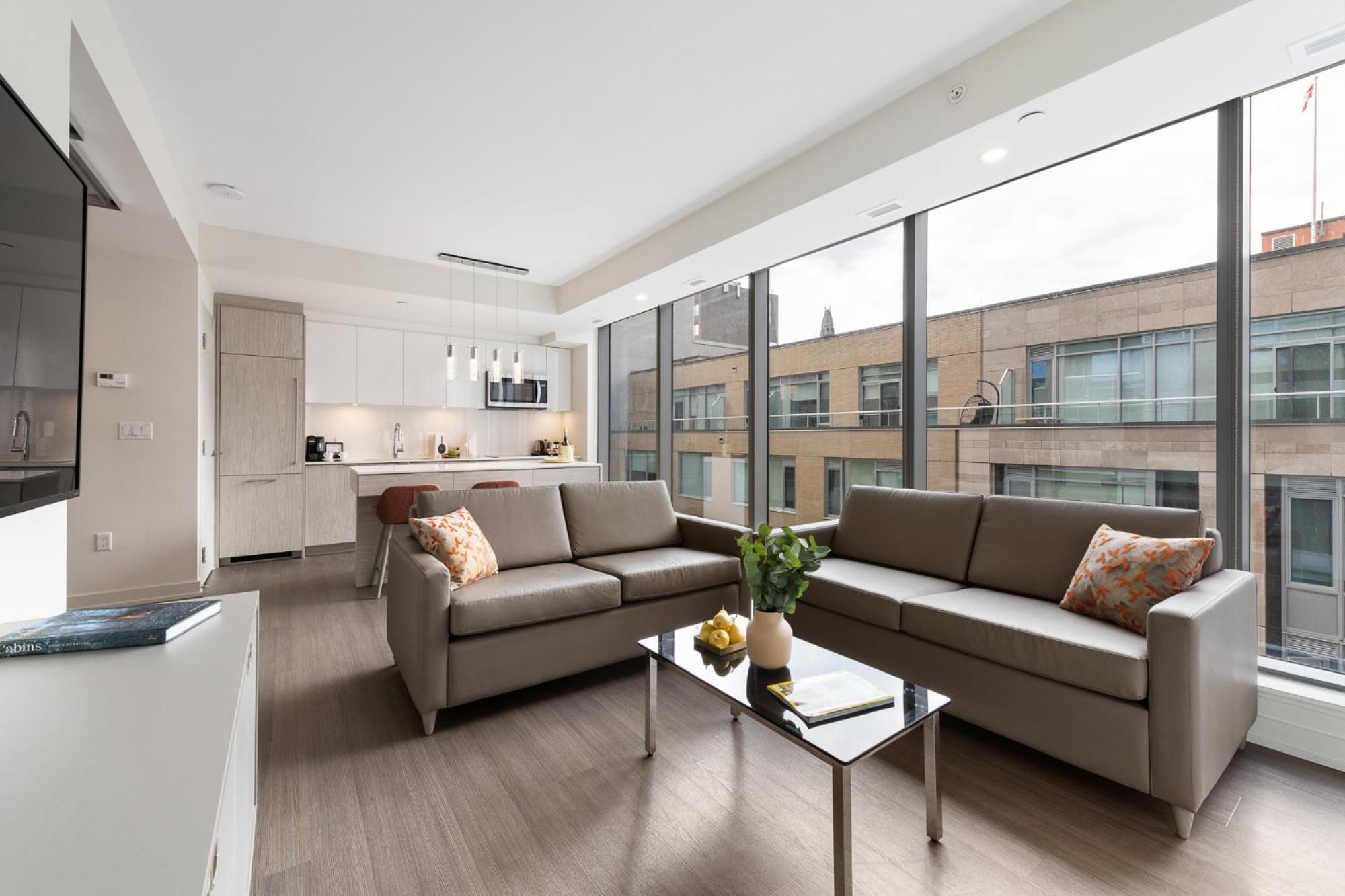 Suite with Balcony - Photo 1
