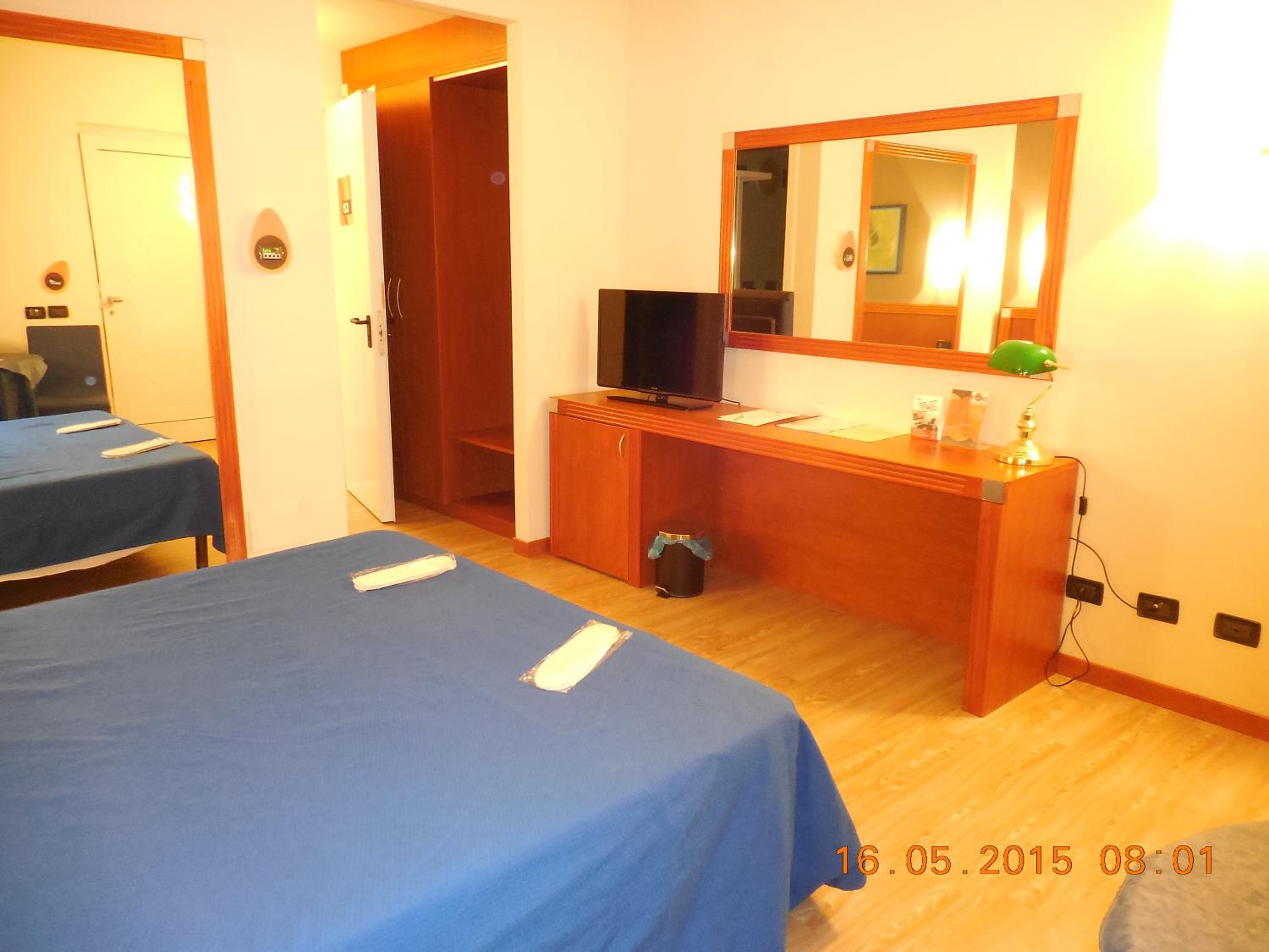 Double Room (1 Adult) photo 3