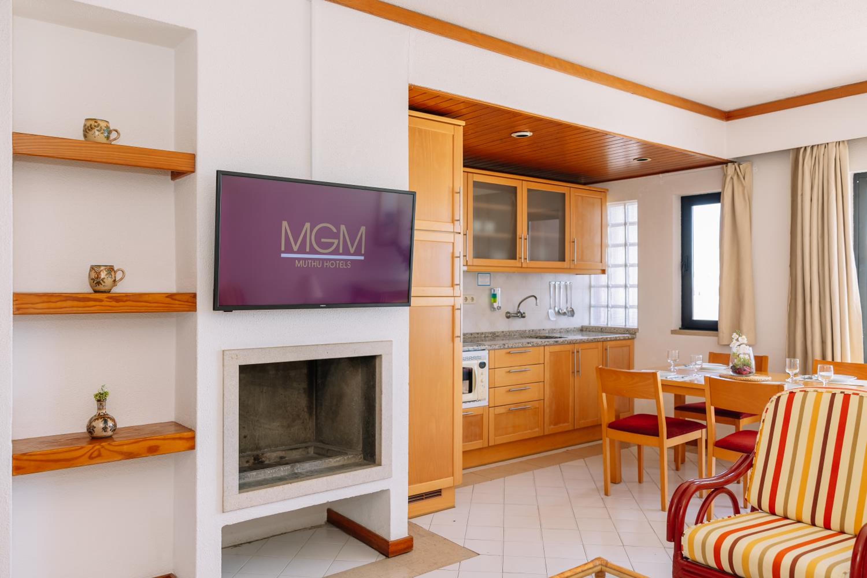 Superior One Bedroom Apartment 2 - Winter All Inclusive - Photo 4