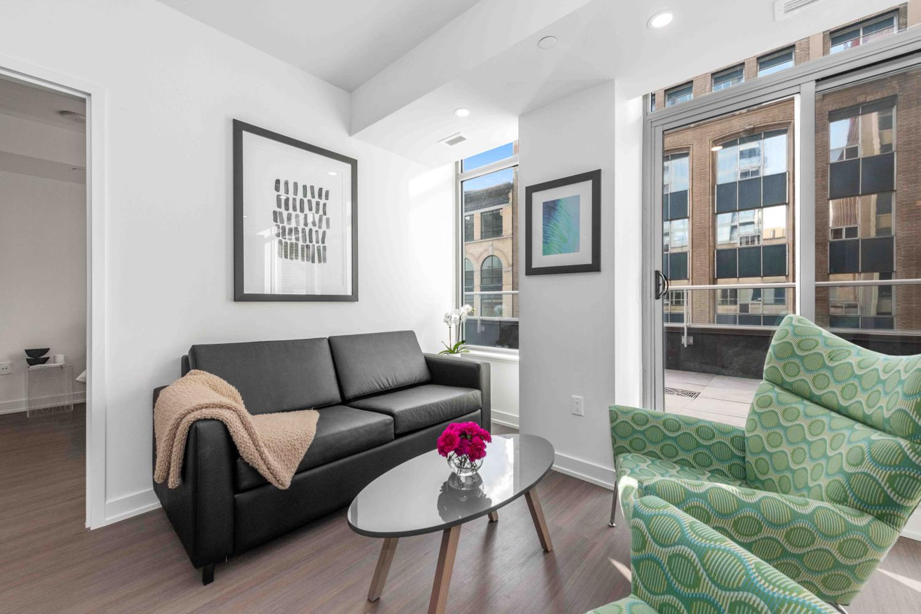Two-Bedroom Suite - Photo 2